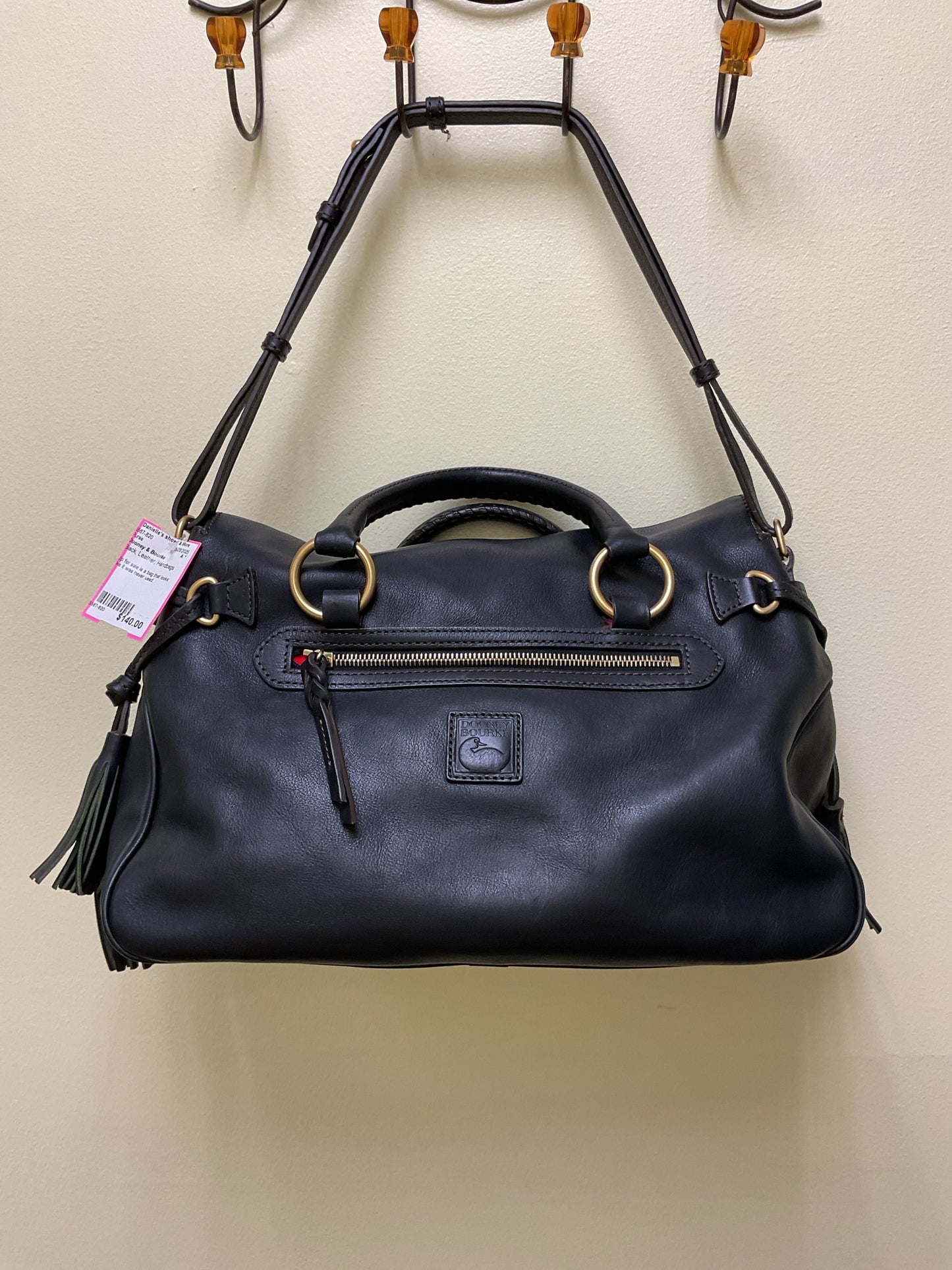 Dooney & Bourke Purse Large black satchel outside pockets NWOT