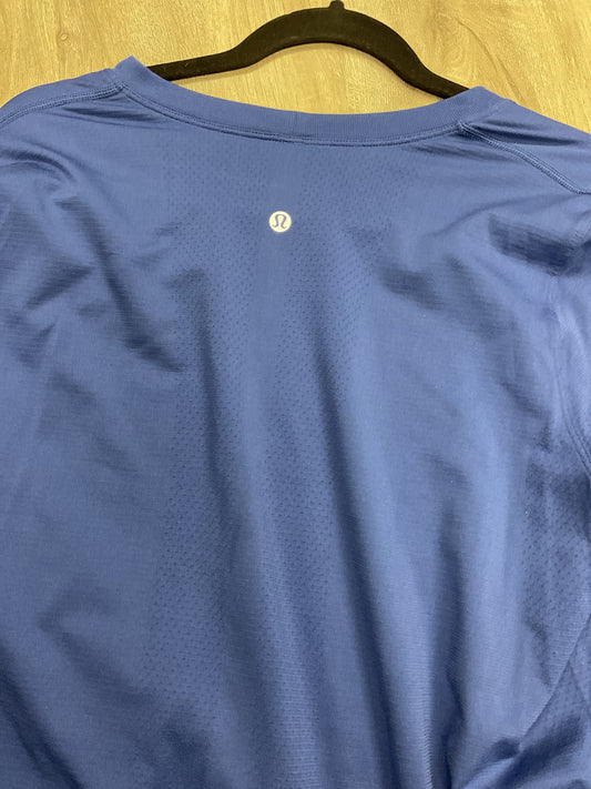 Lululemon Size L Blue Shirt long sleeve 14 or so
