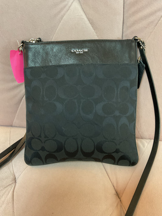 coach Purse signiture jacquard canvas crossbody leather trim