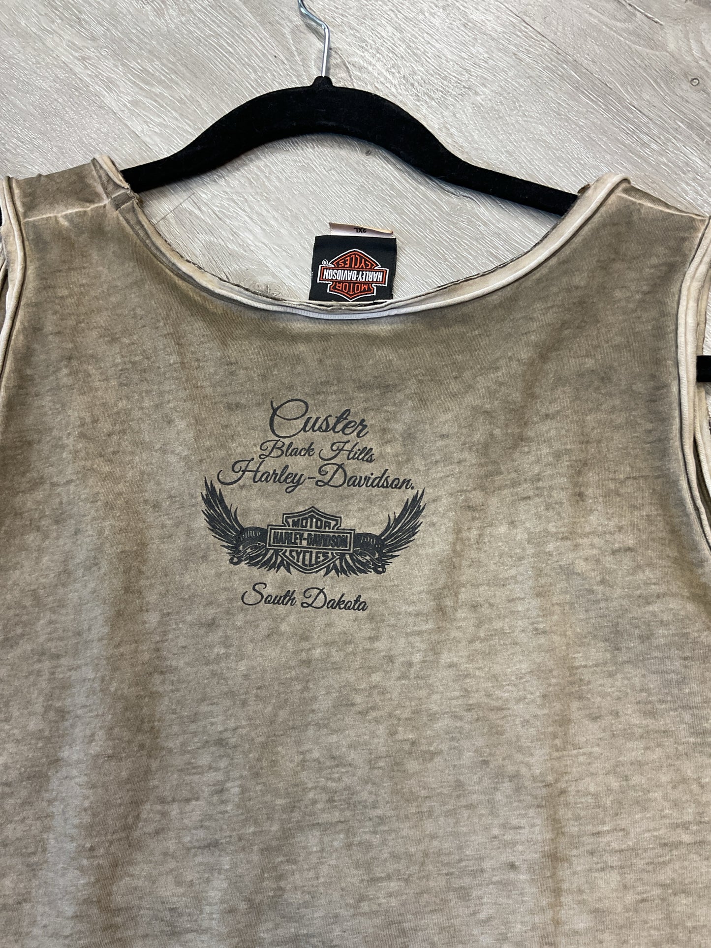 Harley Davidson Size 2X Brown Shirt ombre tan brown tank South Dakota