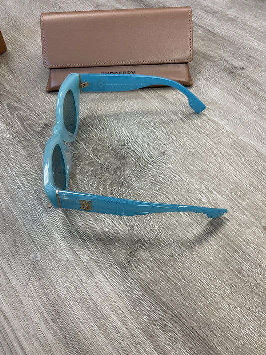 Burberry Sunglasses meadow Azure with blue lenses with case and box