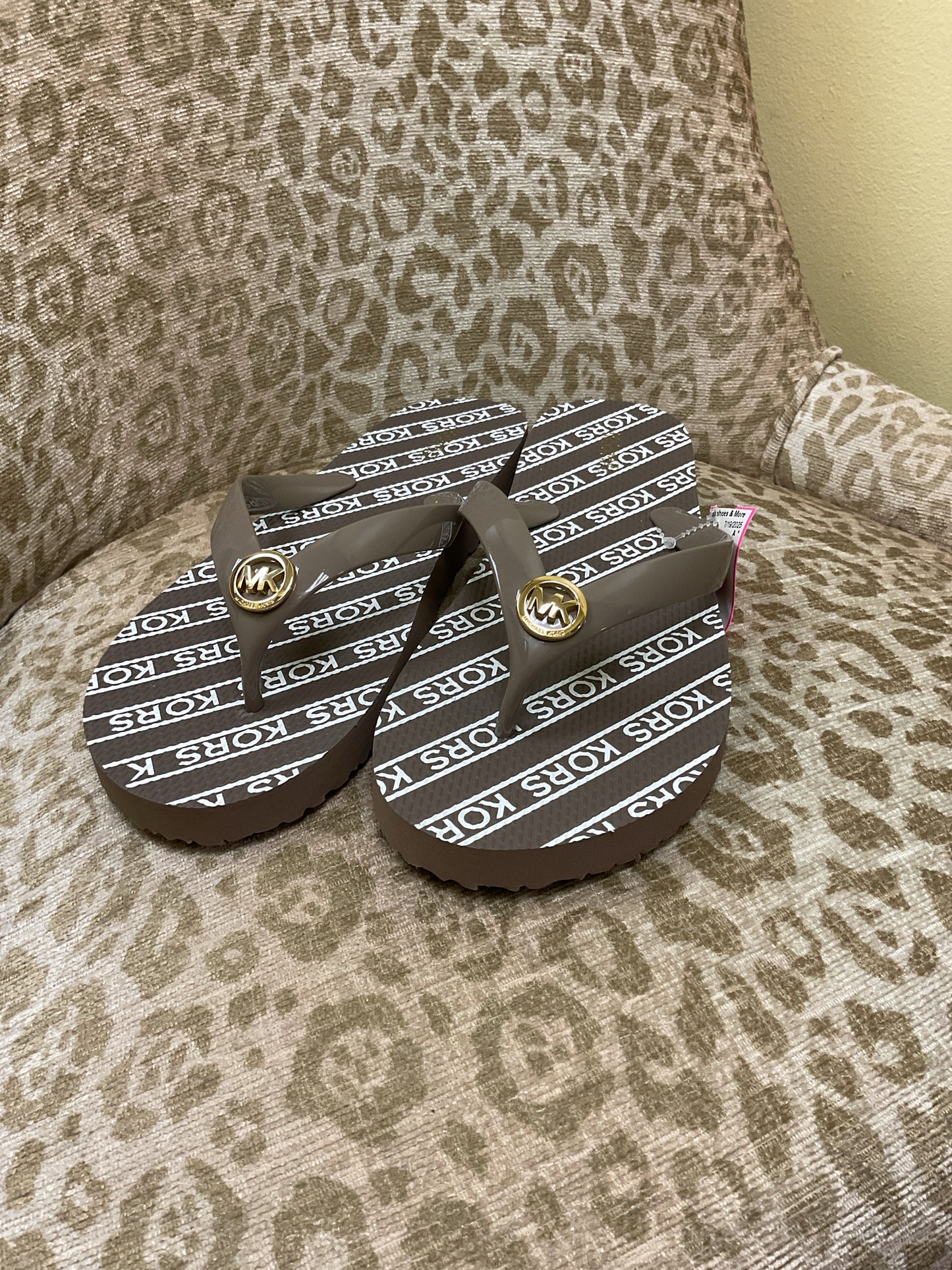 Michael Kors 10 Taupe Sandals