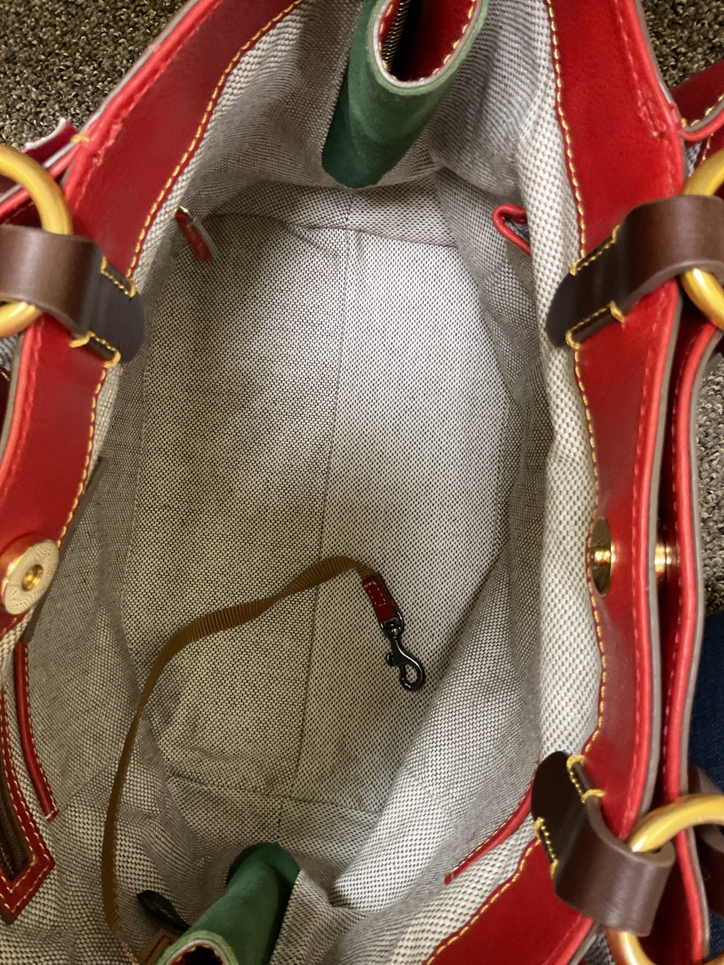 Dooney & Bourke Purse