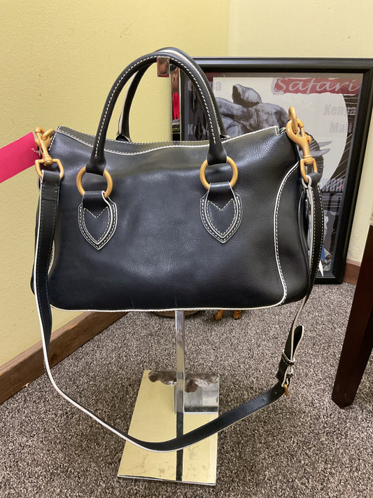 Dooney & Bourke Purse
