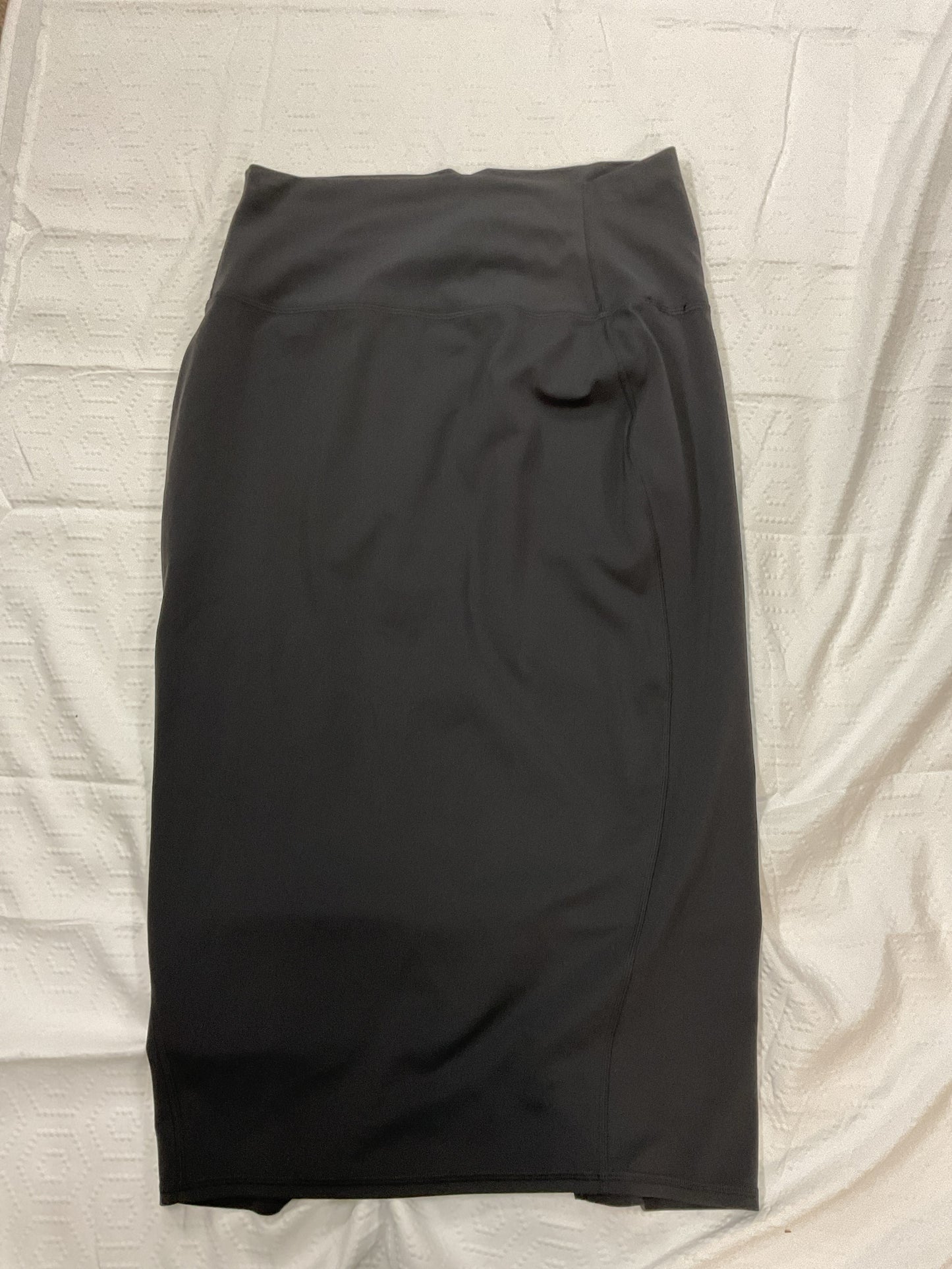 Lululemon Size 10 Black Skirt Pencil stretch