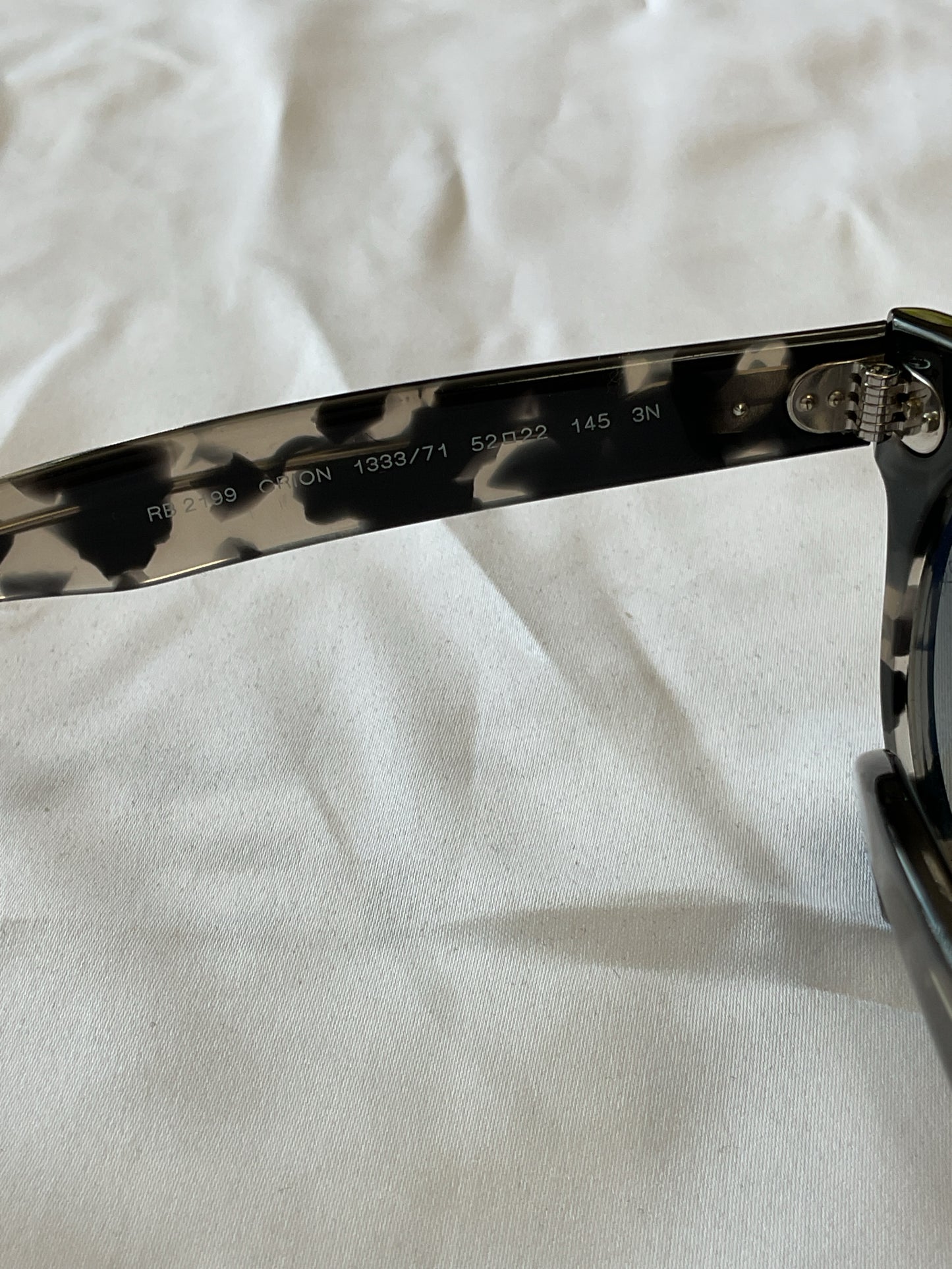 Sunglasses black & transparent frame size 52