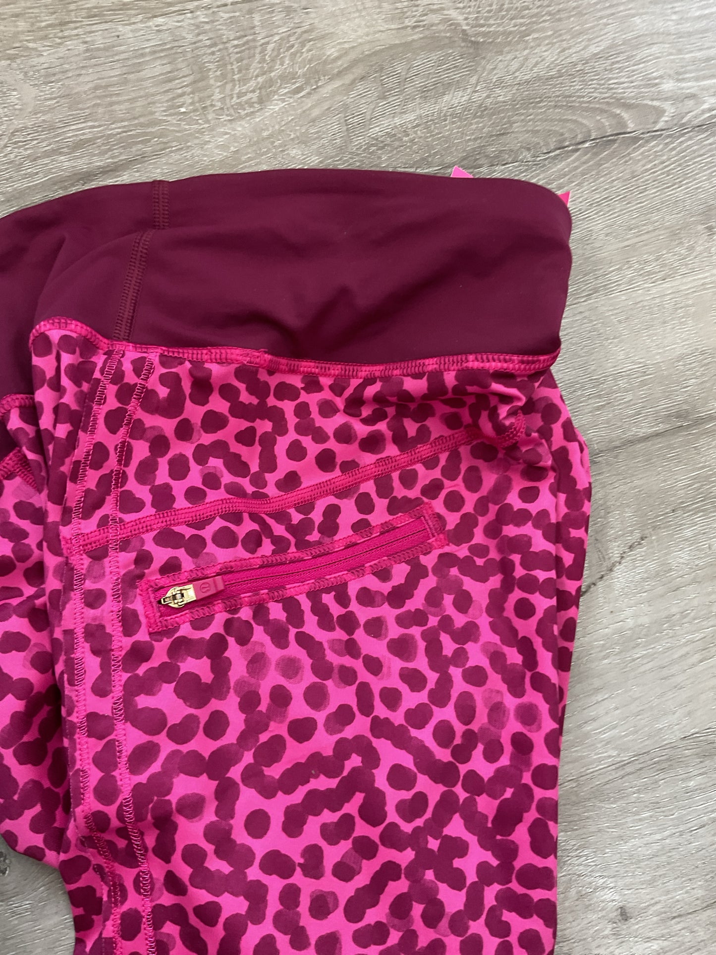 Lululemon Size 8 Pink Pants Run Speed Capri pink leopard