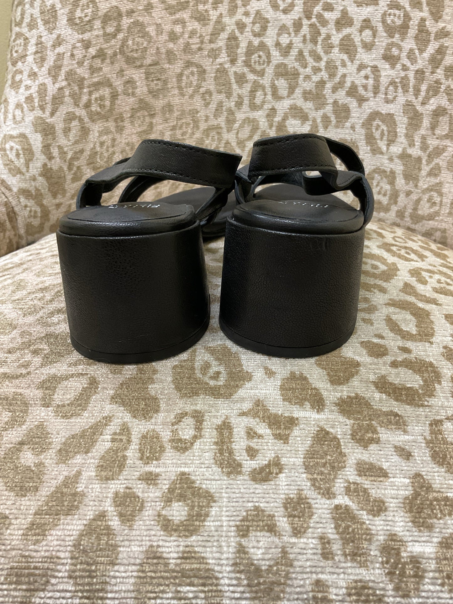 Eileen Fisher 9 Black Sandals