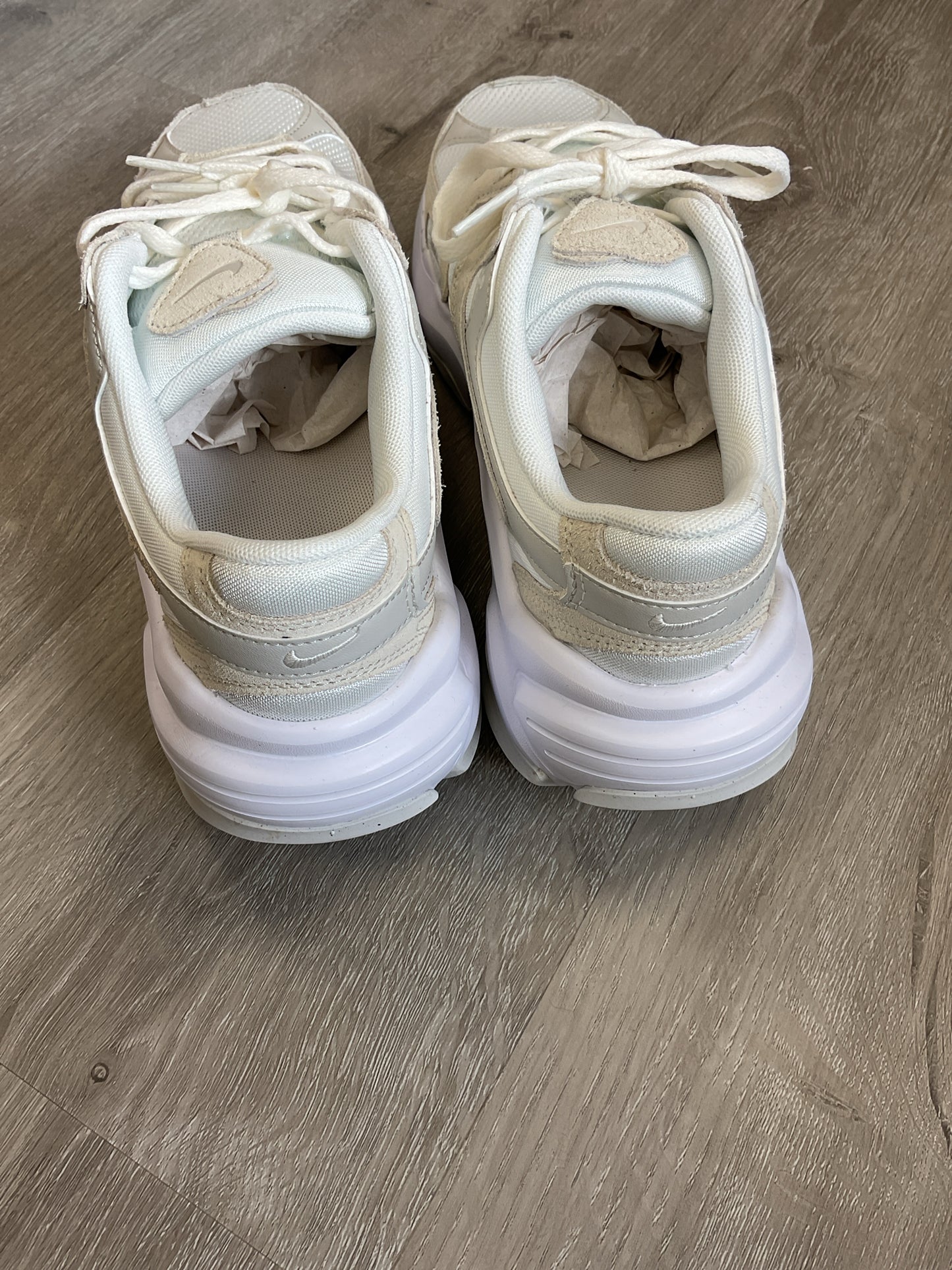 Nike 10 White shoes AL8 suede and mesh new