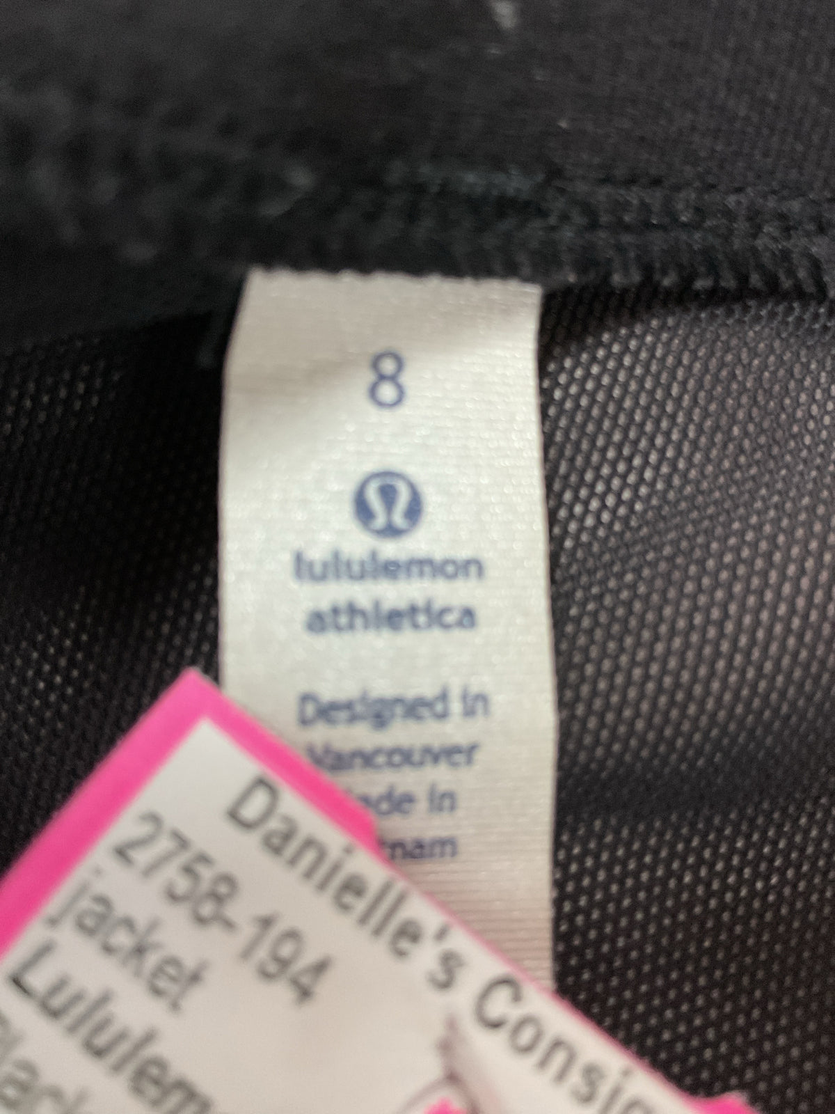 Lululemon Size 8 Black jacket Define black & white speckled