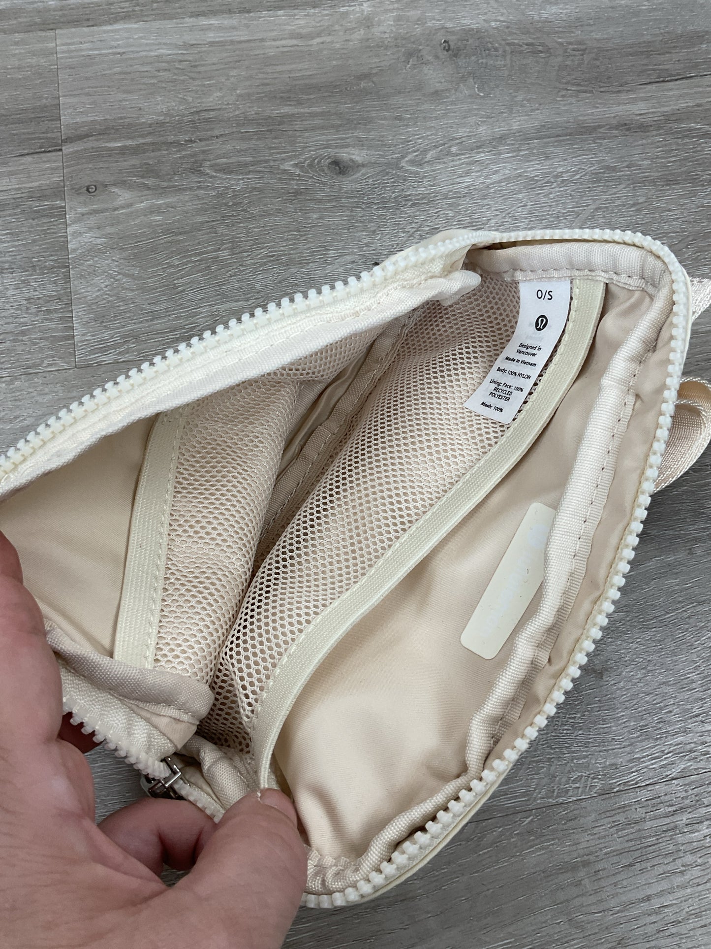 Lululemon Purse new everywhere belt bag