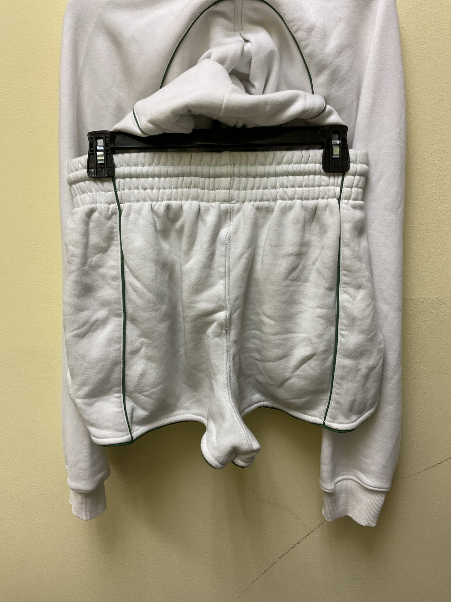 FREE PEOPLE Size M White Sweatshirt FP Movement with shorts