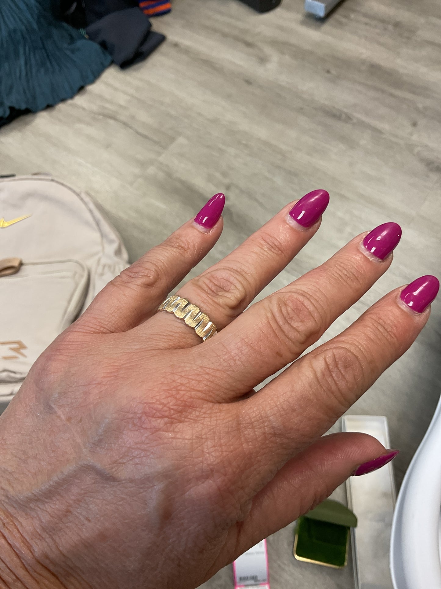 14K Ring yellow gold vintage etched 6g