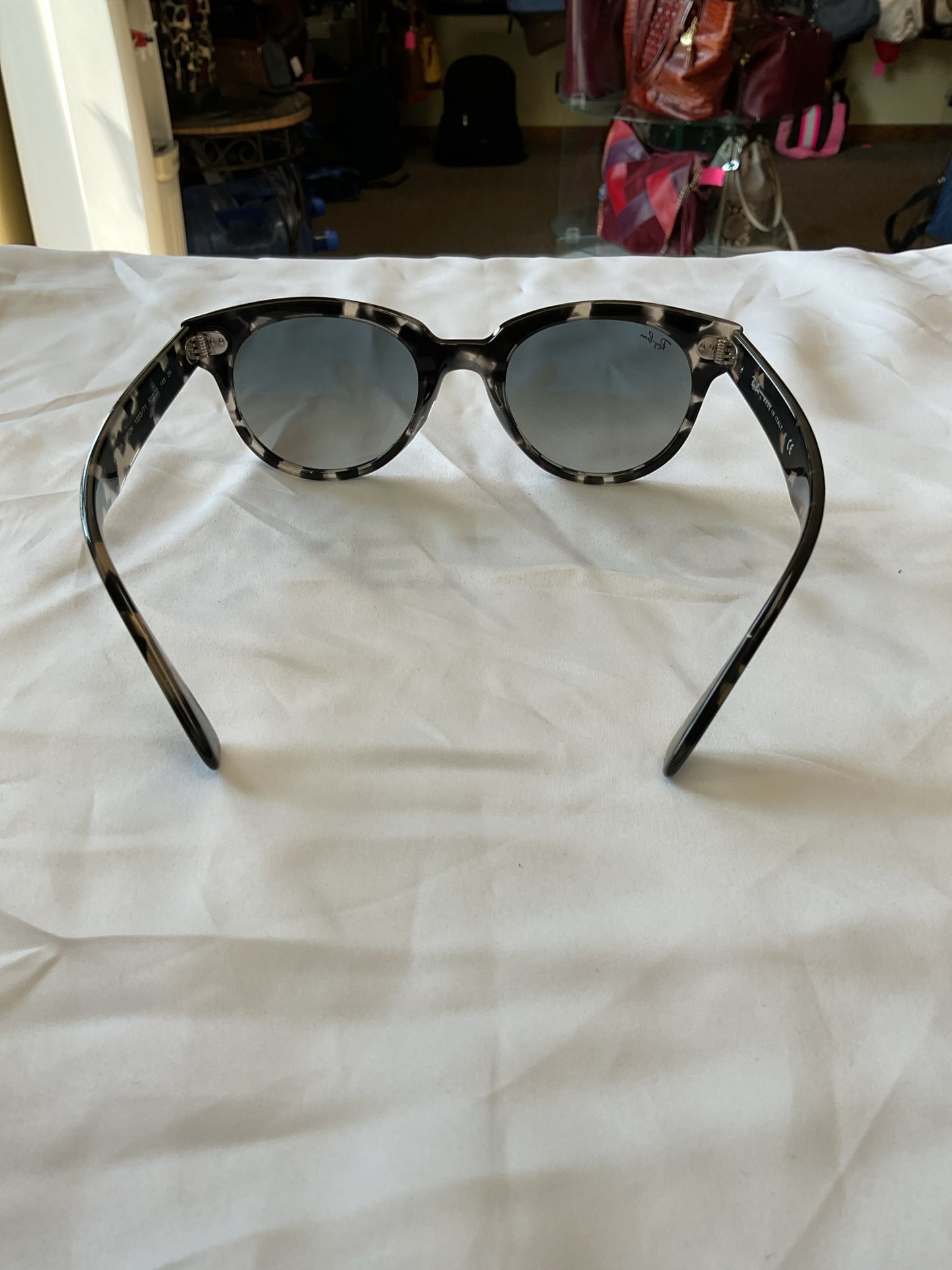 Sunglasses black & transparent frame size 52