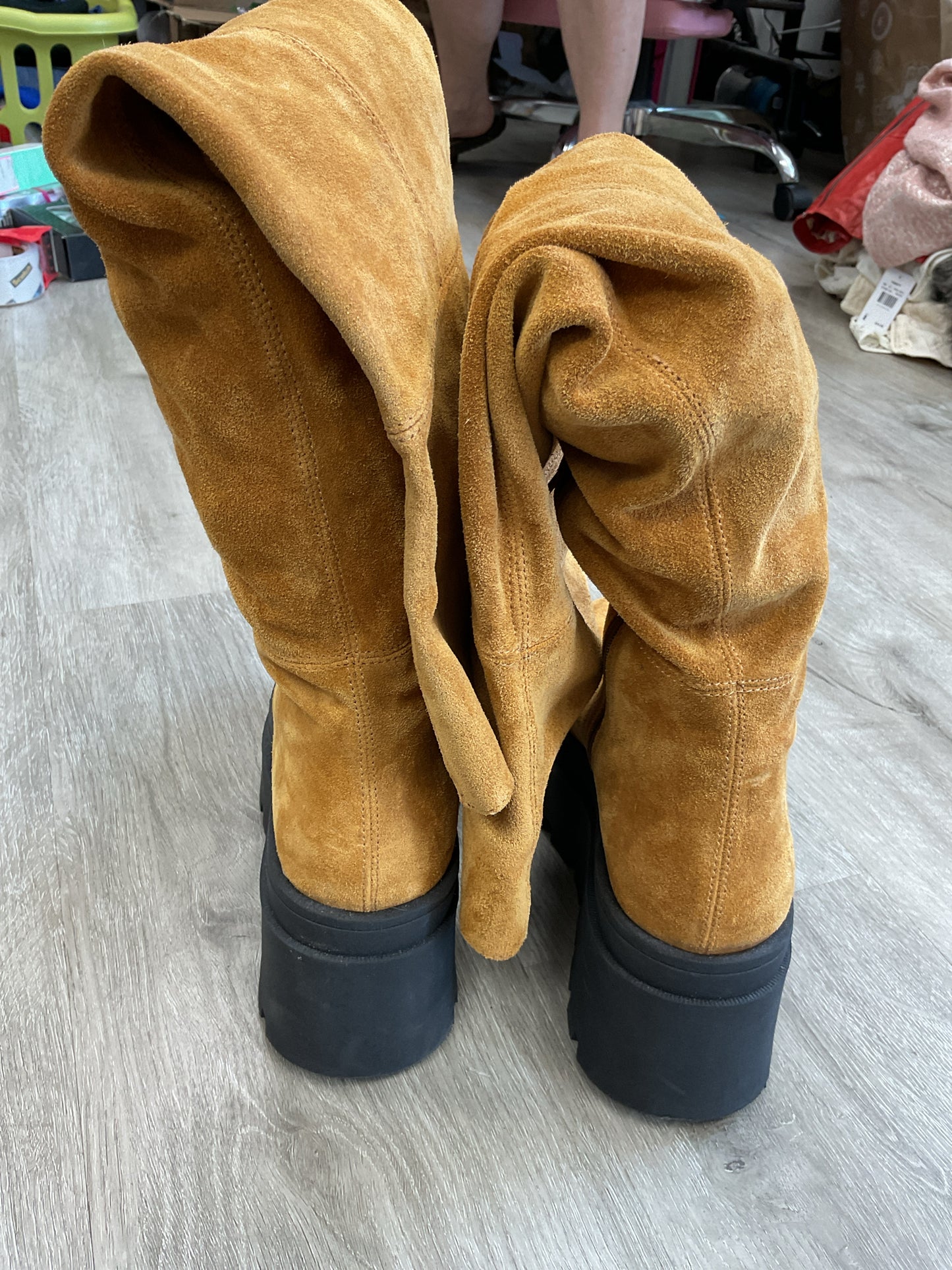 FREE PEOPLE 7.5 Tan Boots platform over knee NEW