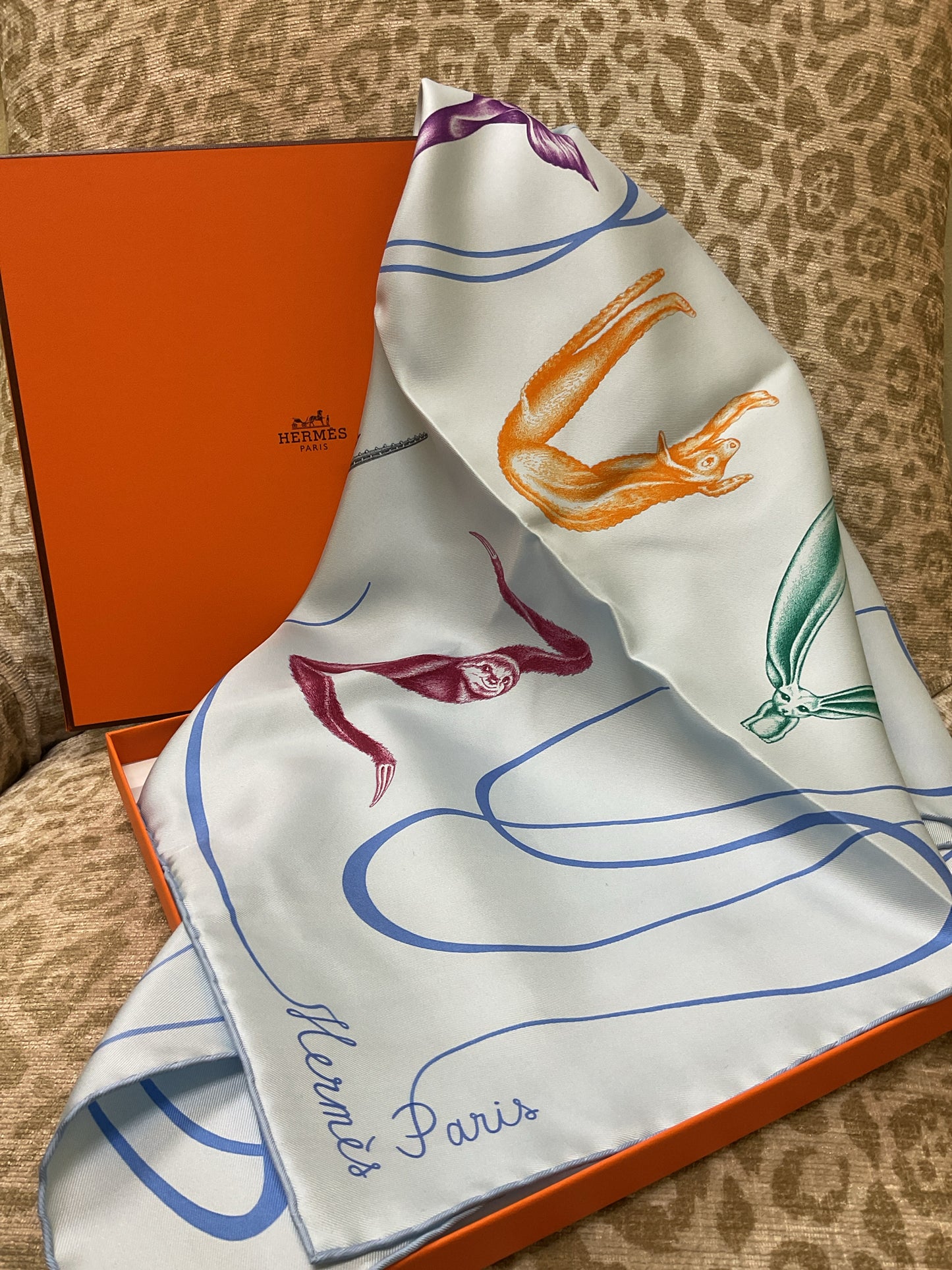 Hermes Scarf Faune Letree NWT new in box light blue