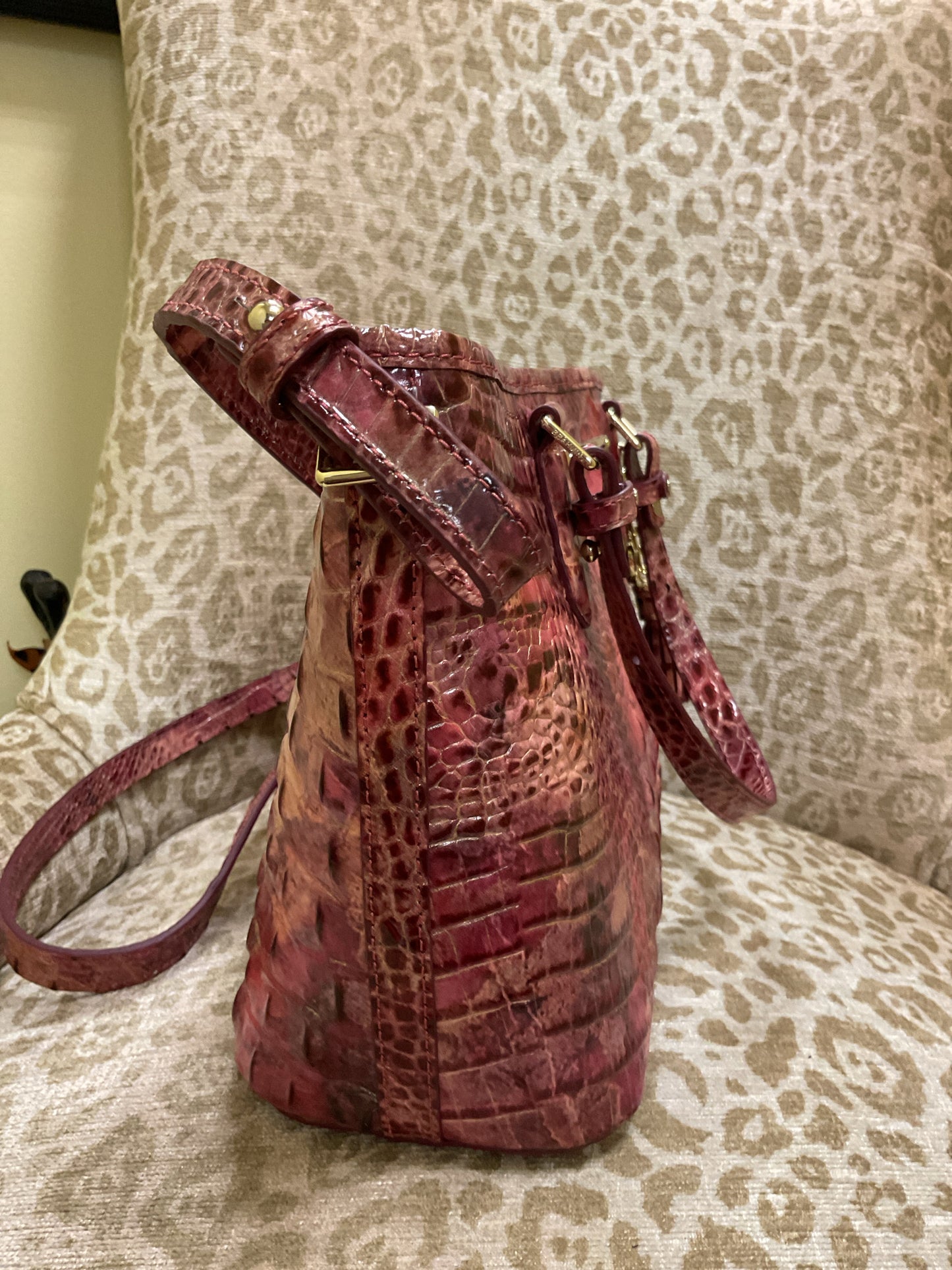 Brahmin Purse mini Asher crossbody pink croco LIKE NEW