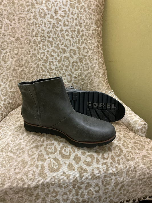 Sorel 9 Gray Boots