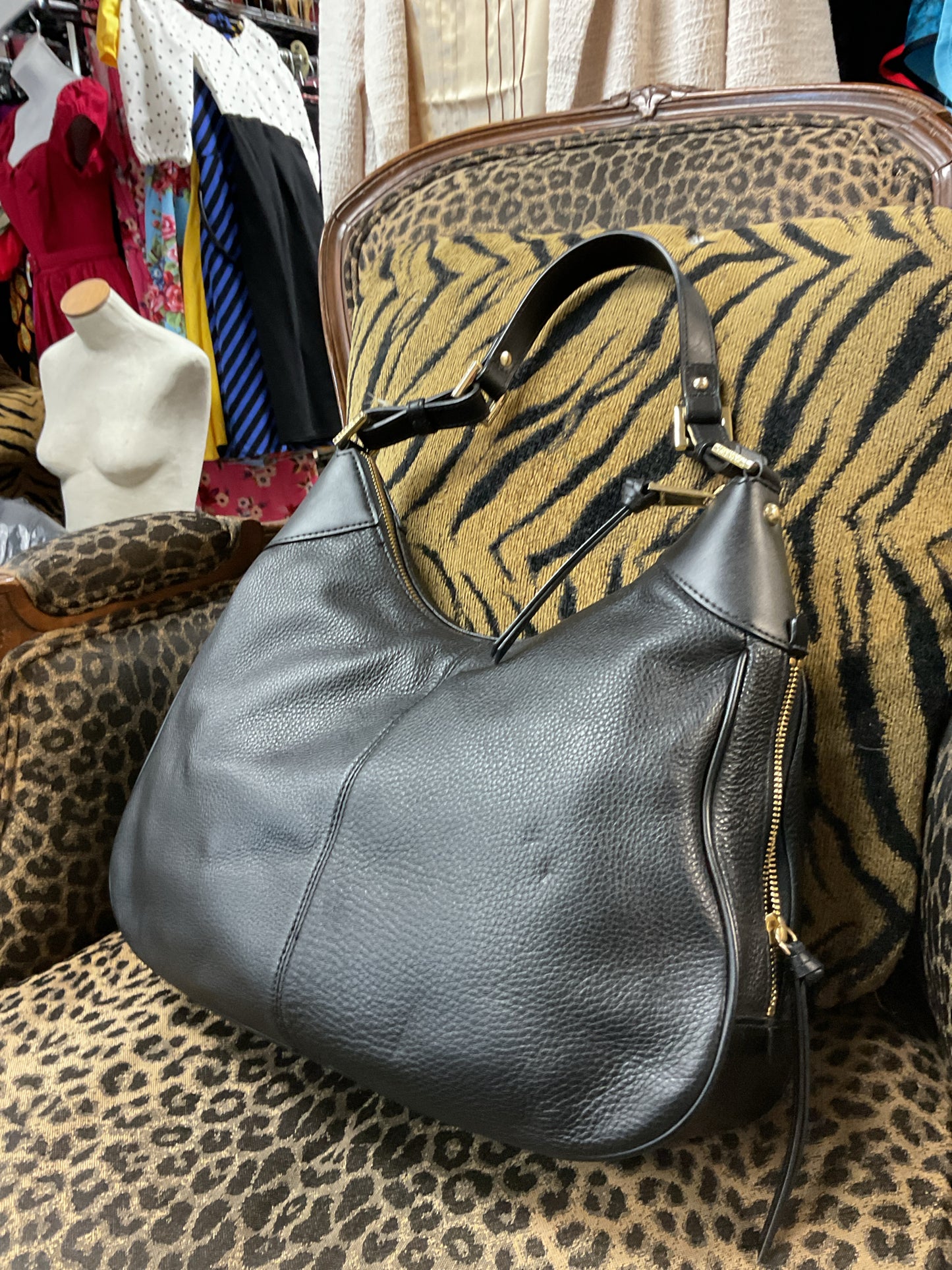 Calvin Klein Purse black pebbled leather shoulder bag like new