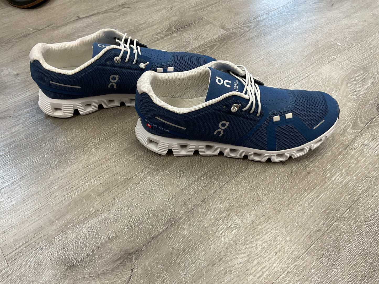 On Cloud 9 Blue shoes Huvia Cloud 5 Blue sneakers