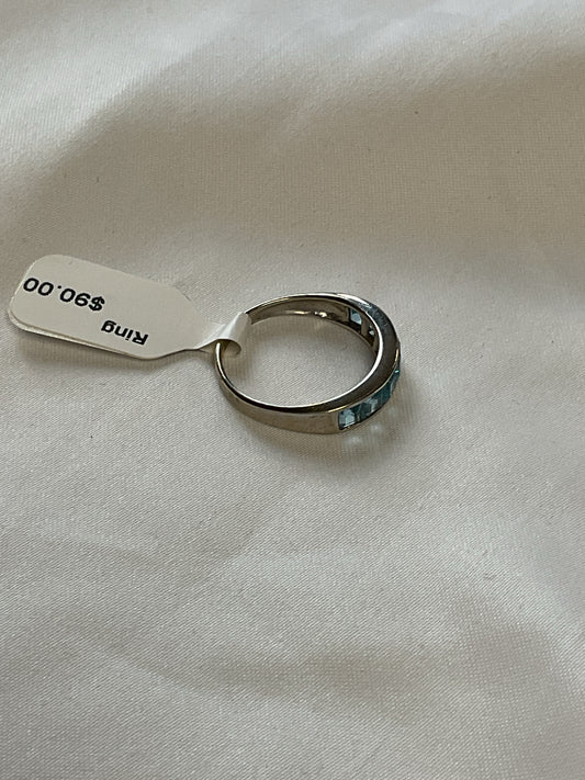 10k white gold blue topaz channel band size 7