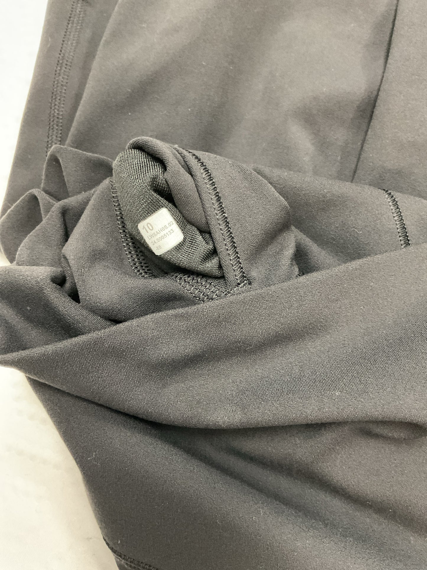 Lululemon Size 10 Black Skirt Pencil stretch