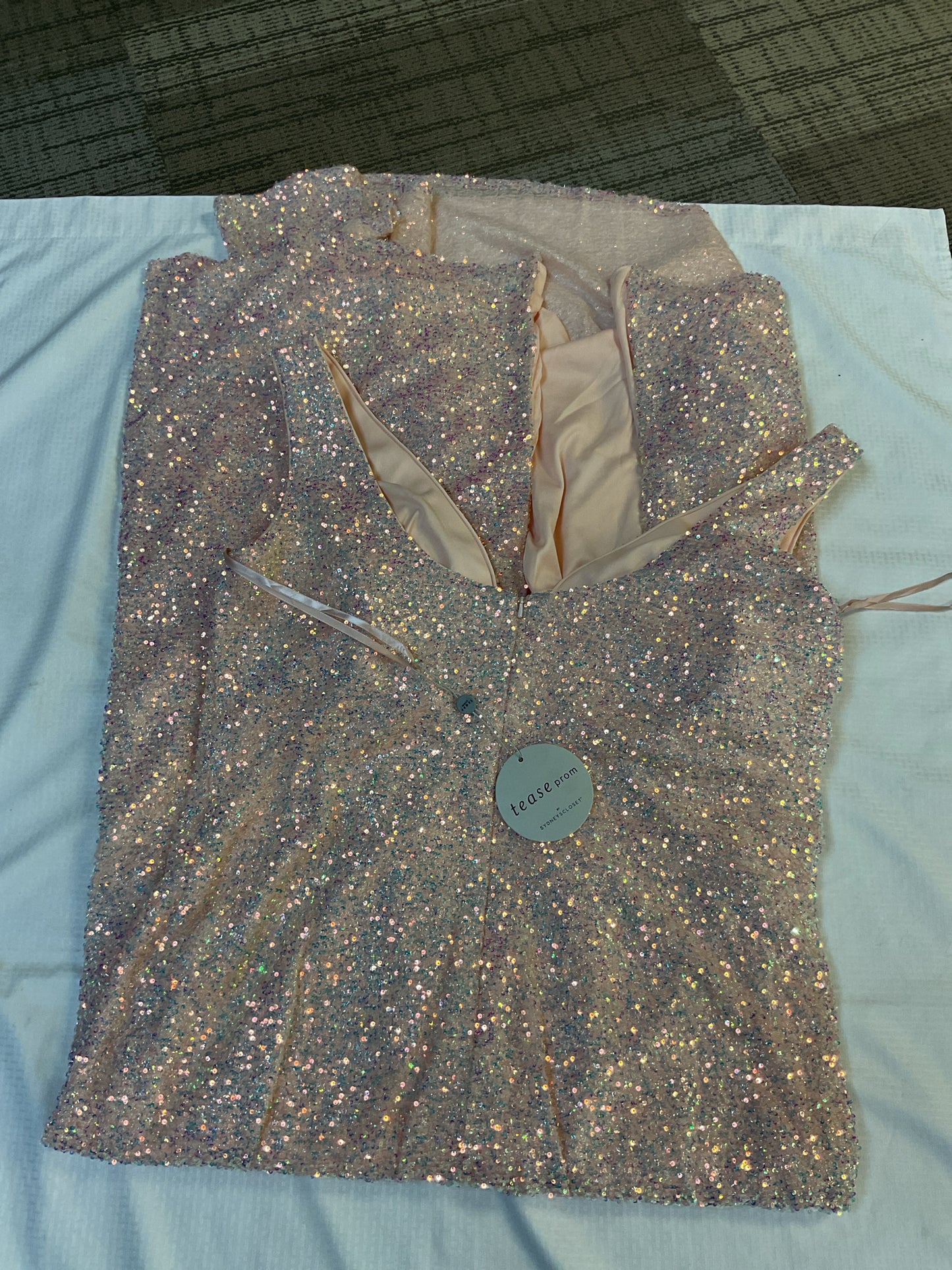 Sydneys Closet Size 18 Peach Dress sequin prom with slit NEW