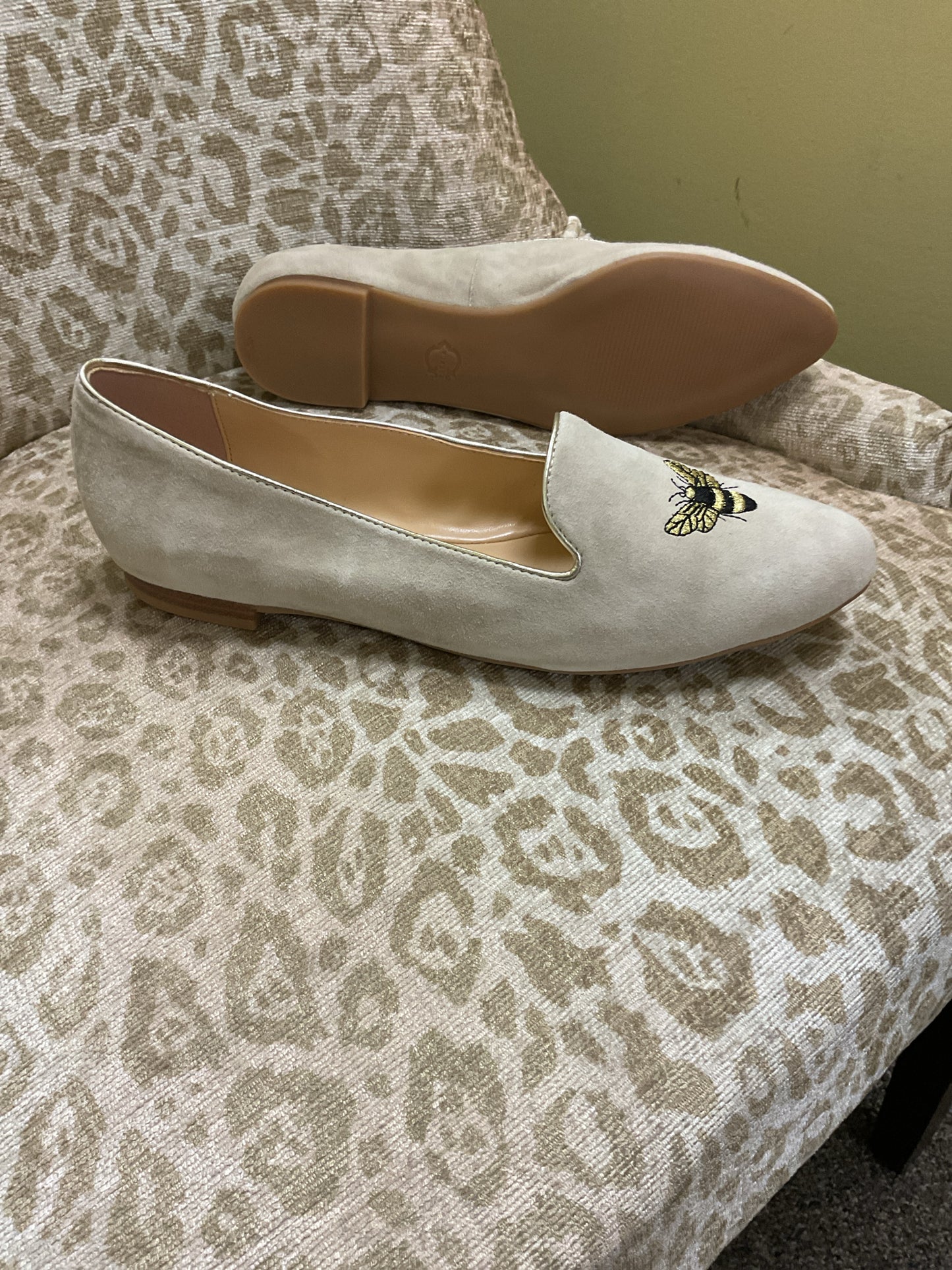 C Wonder 9.5 Khaki shoes
