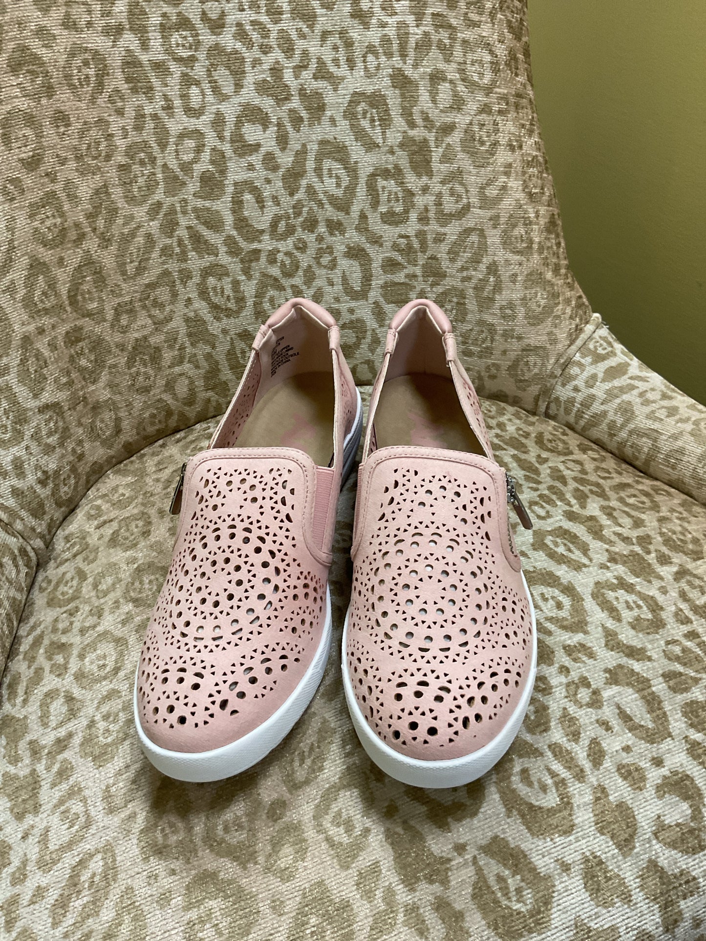 Anne Klein 9.5 Pink shoes