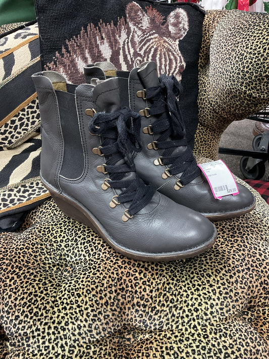 Fly London 9 Gray Boots