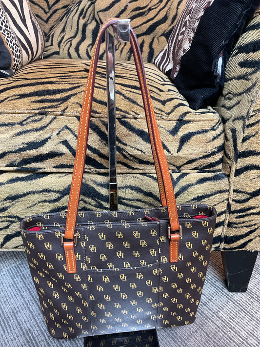 Dooney & Bourke Purse