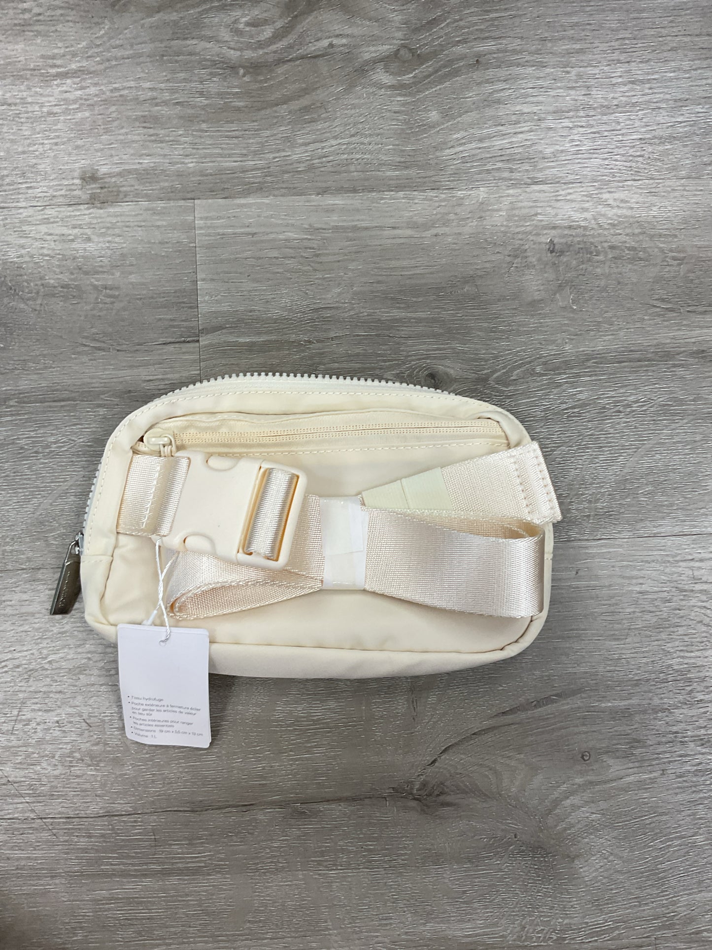 Lululemon Purse new everywhere belt bag