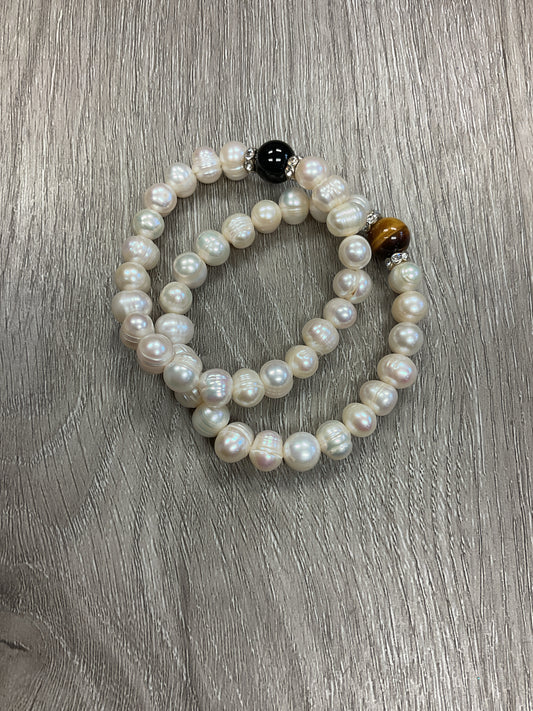 fashion Bracelet set of freshwater pearls with tiger eye bead and onyx