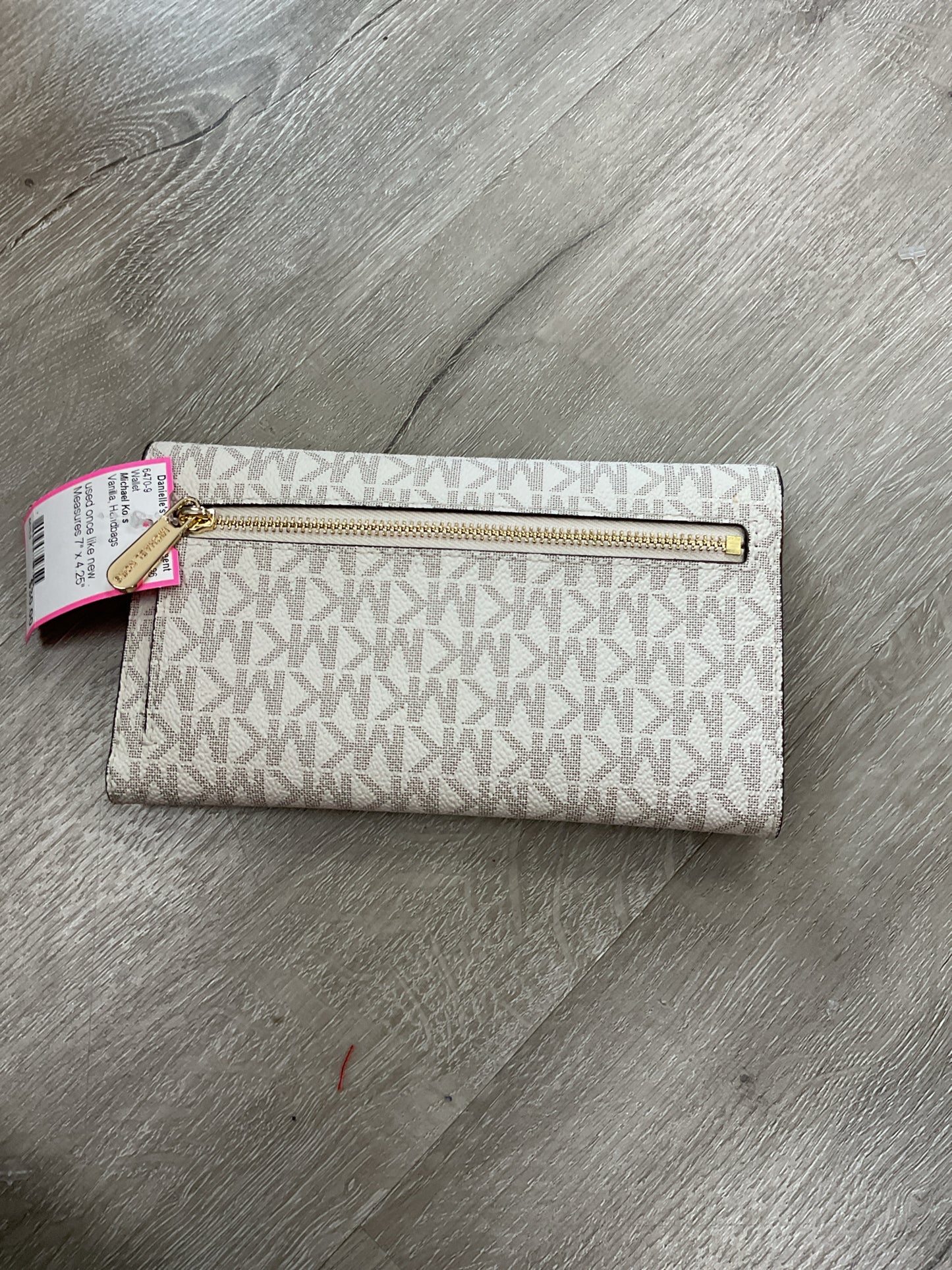 Michael Kors Wallet full size flap fold over MK gold hardware