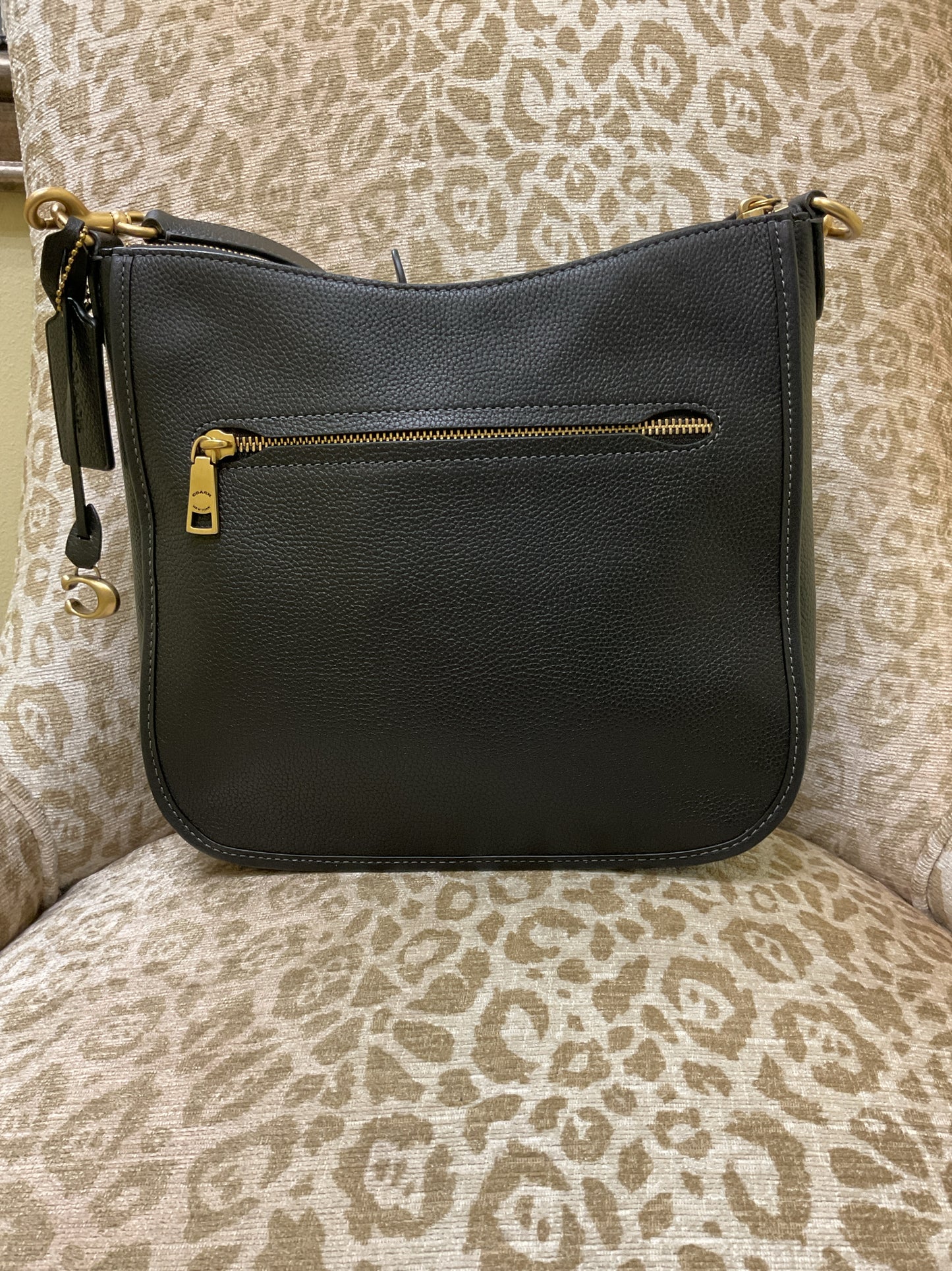 coach Purse Chaise Black Polished Pebbled Leather Crossbody Purse # C8483 MINT