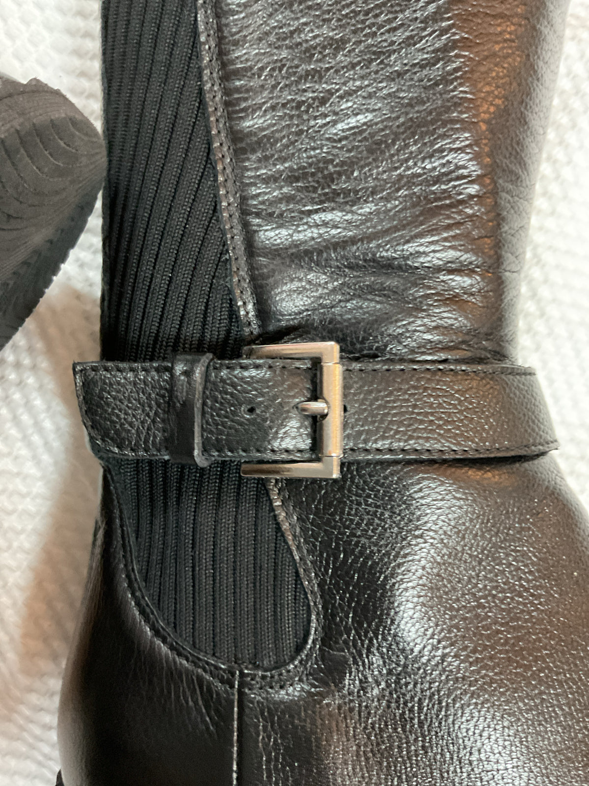 Gentle Souls 9 Black Boots Like new leather and fabric upper