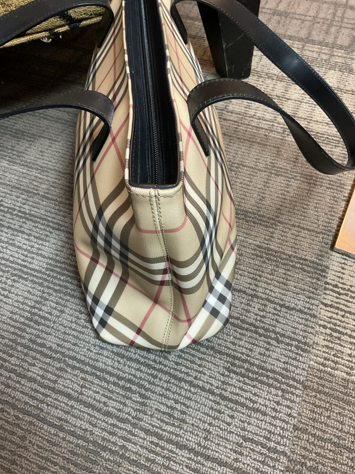 Burberry Purse Classic Nova Check Tote Bag with matching wallet