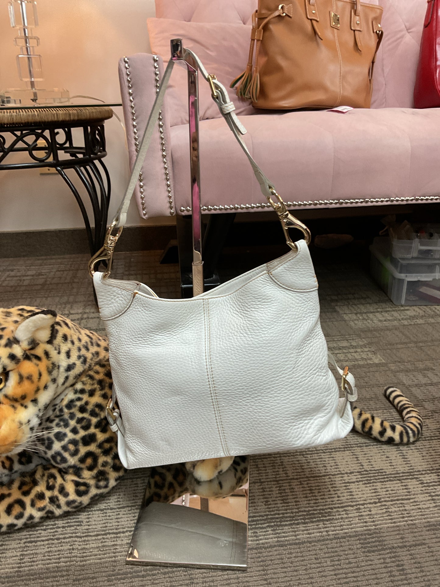 Dooney & Bourke Purse medium white pebbled leather shoulder bag