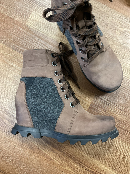 Sorel Boots Joan of Arctic Wedge Lexie