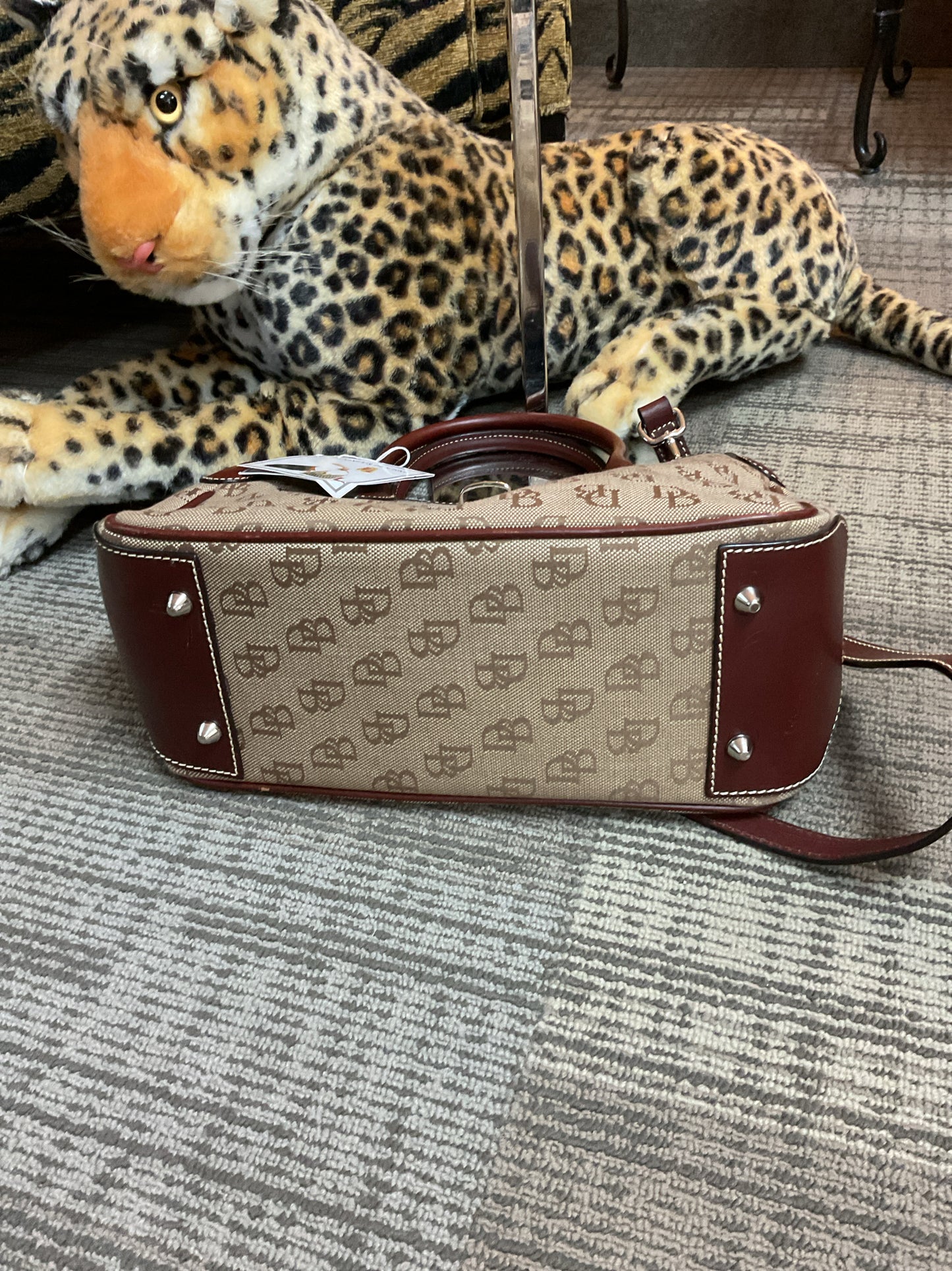 Dooney & Bourke Purse