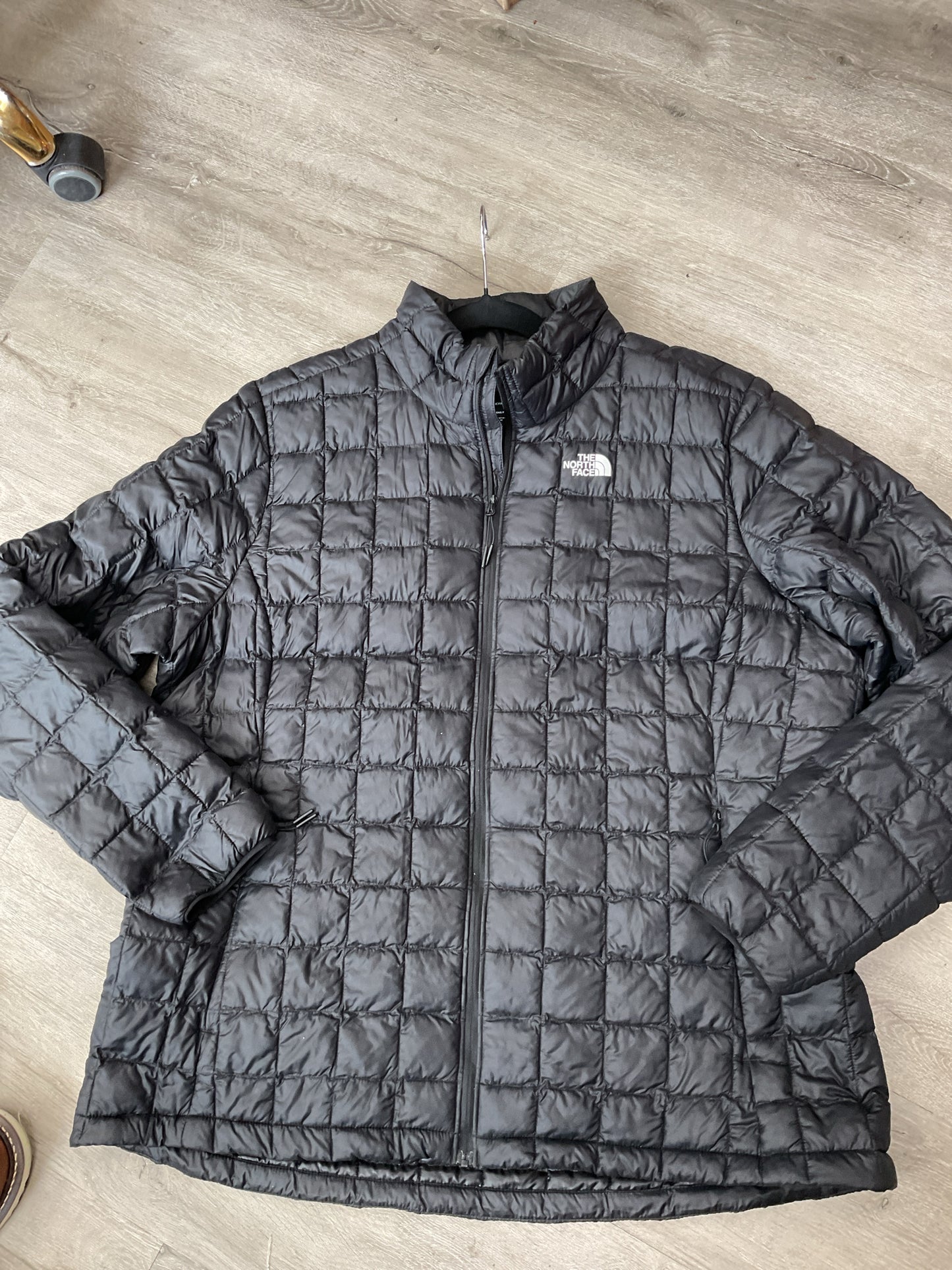 The North Face Size XXL Black jacket zip light quilted