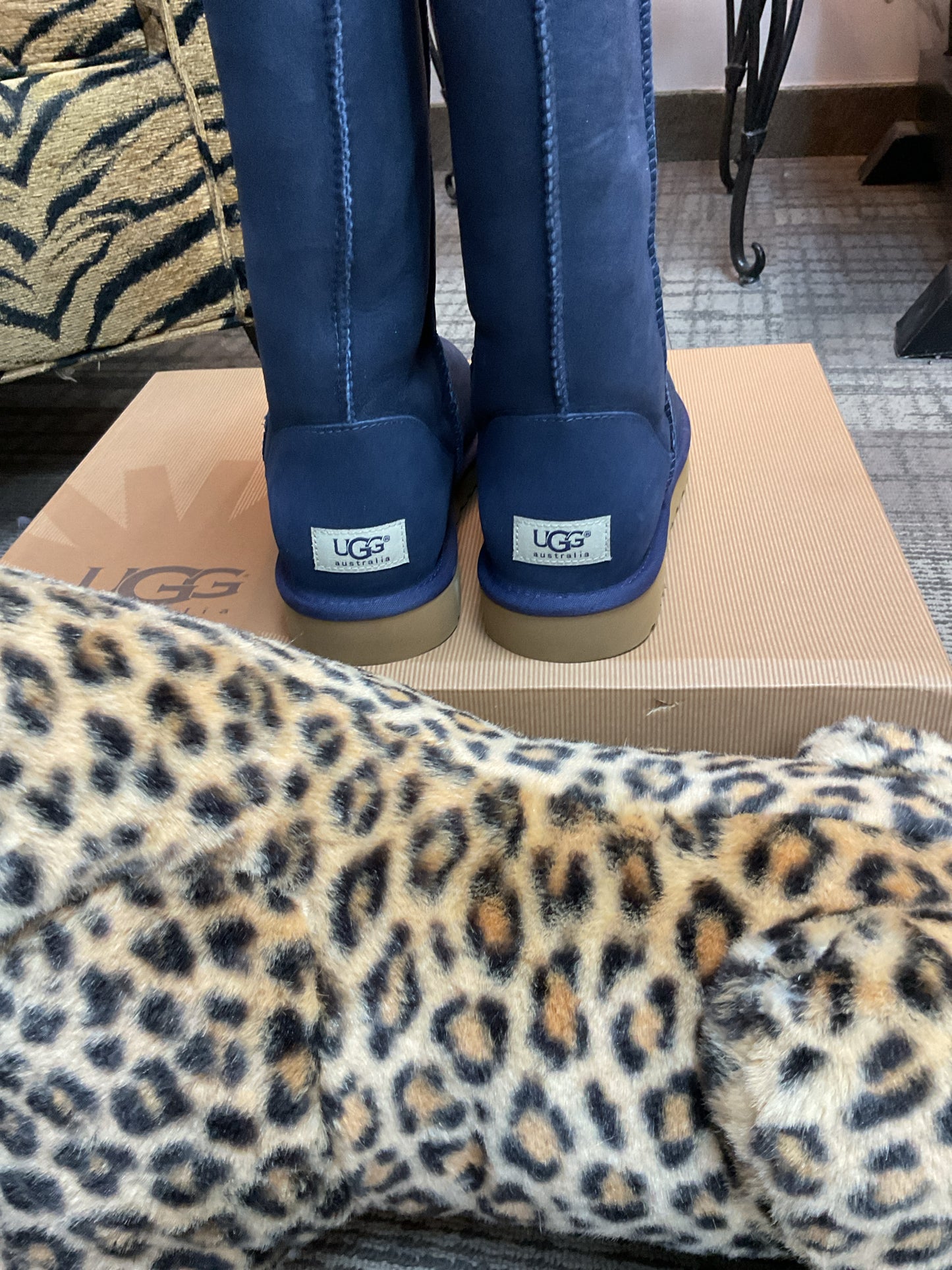 UGG 11 Blue Boots NEW in box Classic Tall sherling