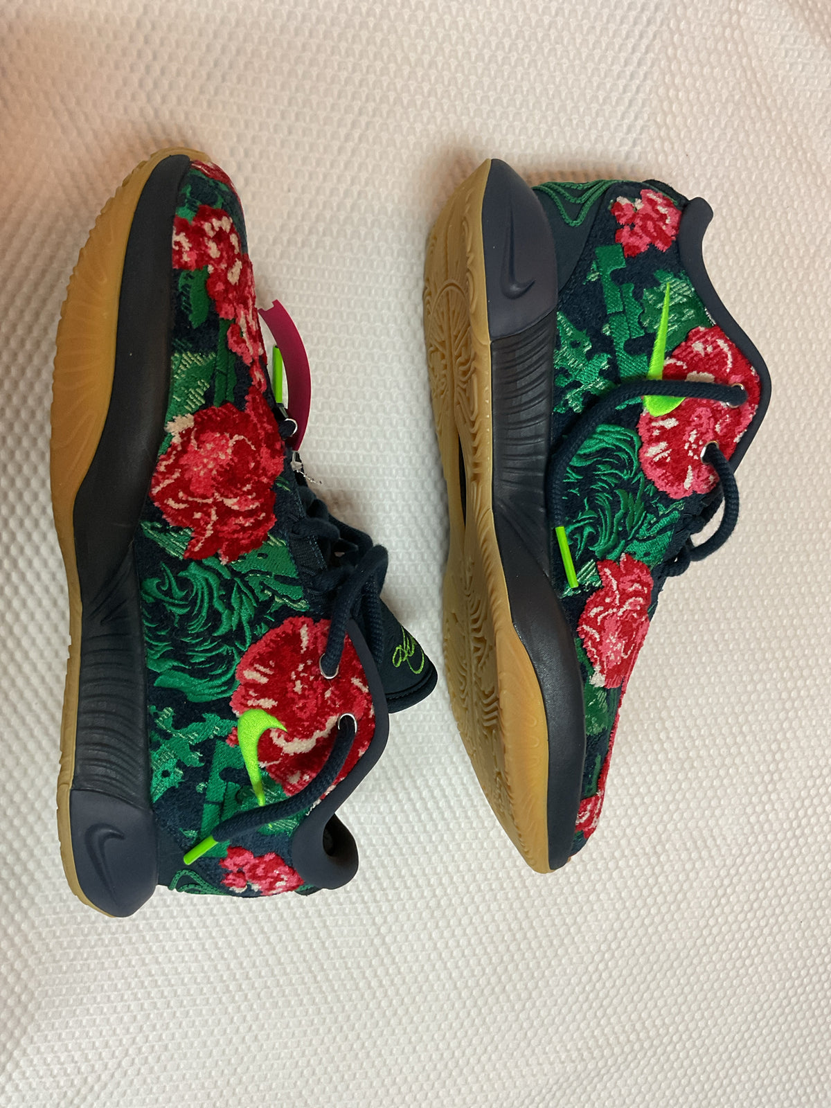 9.5 Nike Navy Men's Shoes LeBron XXI Premium Father of Pearl rose sneakers