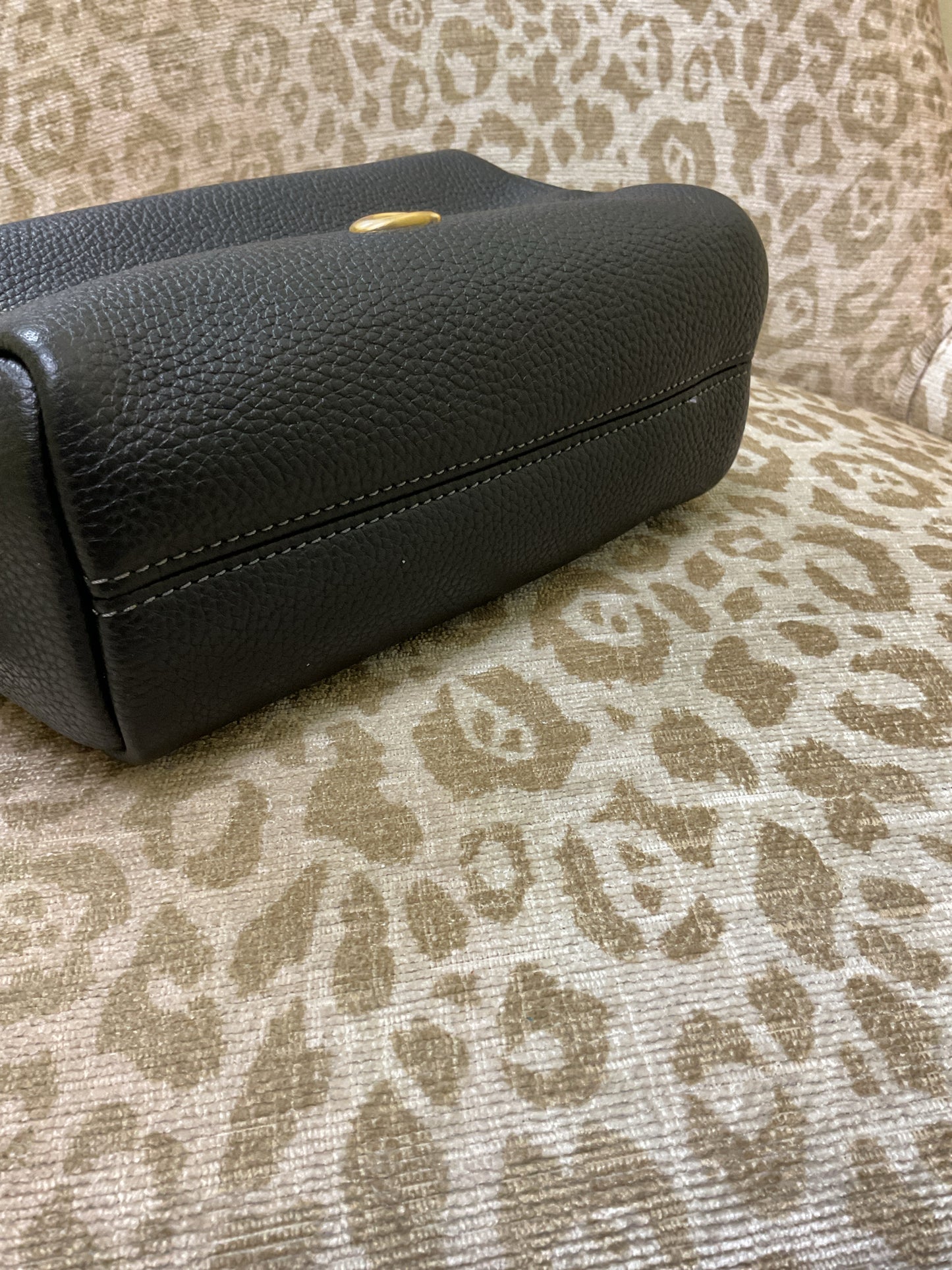 Coach Essential Cosmetic Pouch Pebble Leather CR515 Black