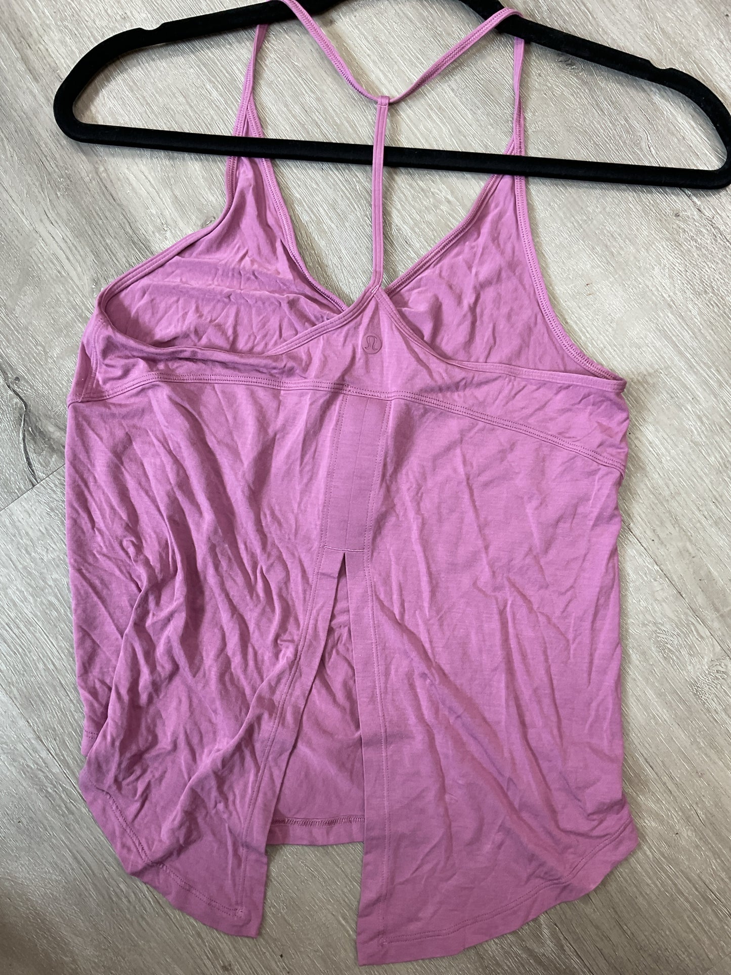 Lululemon Size 2 Lilac Shirt tank thin material