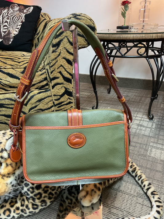 Dooney & Bourke Purse all weather leather equestrian shoulder bag vintage Y2k