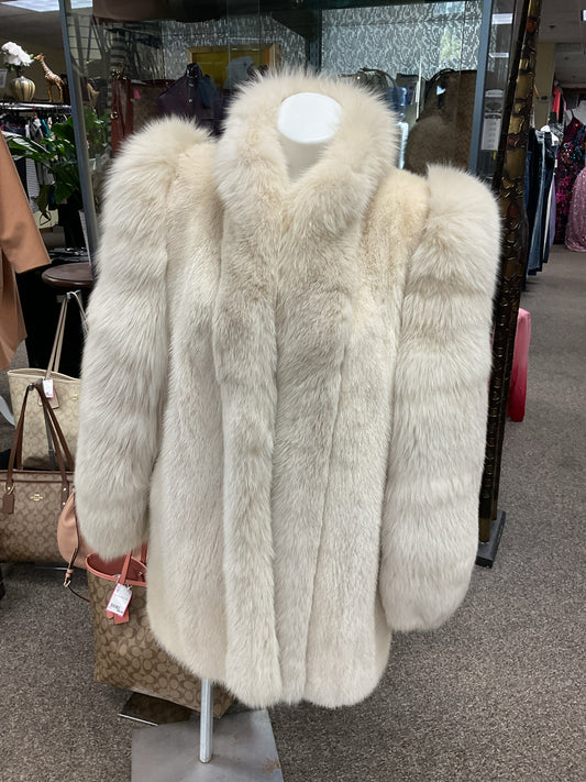 Ribnick Size M White Coat fox fur