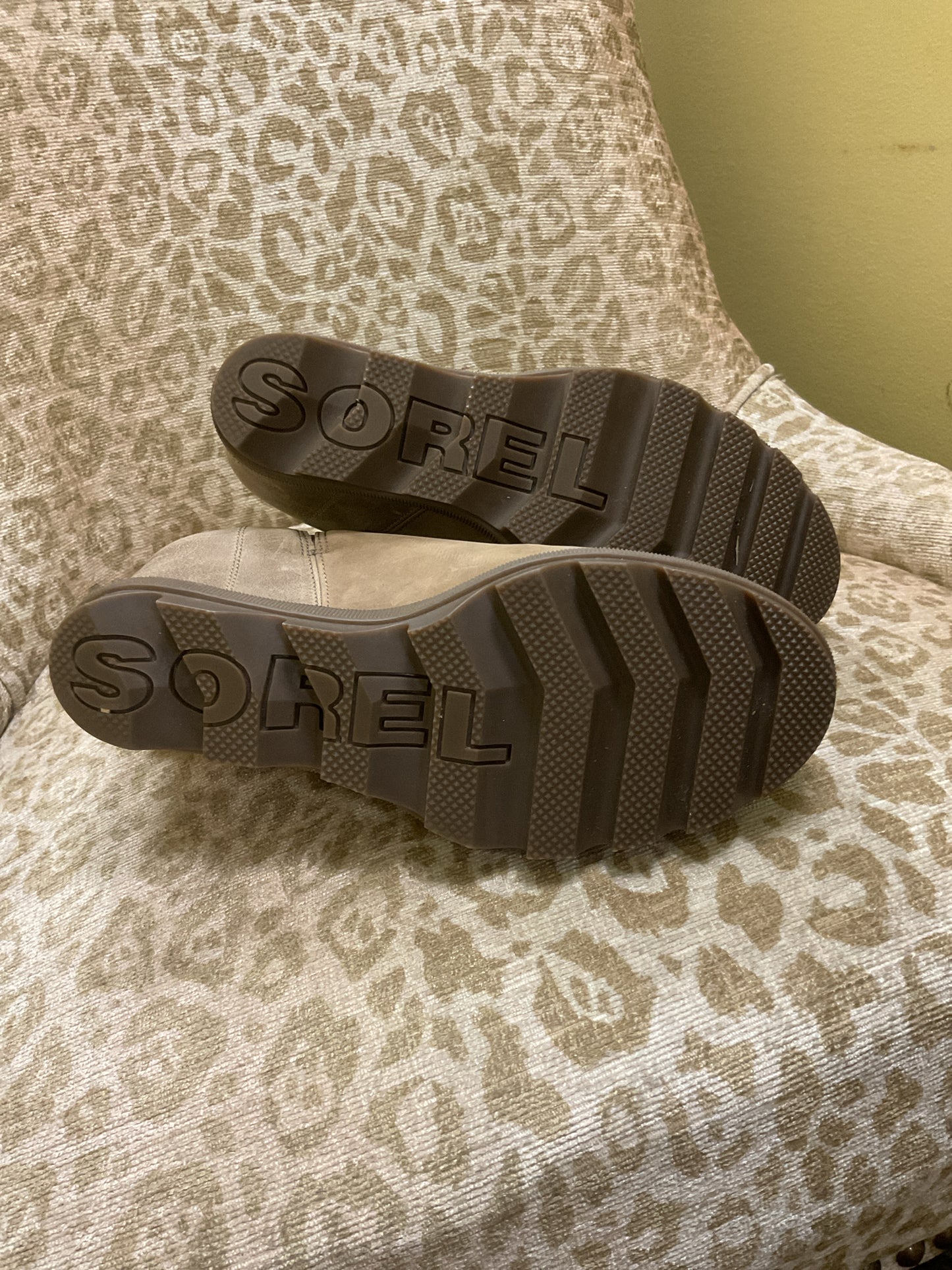 Sorel 7.5 Tan Boots