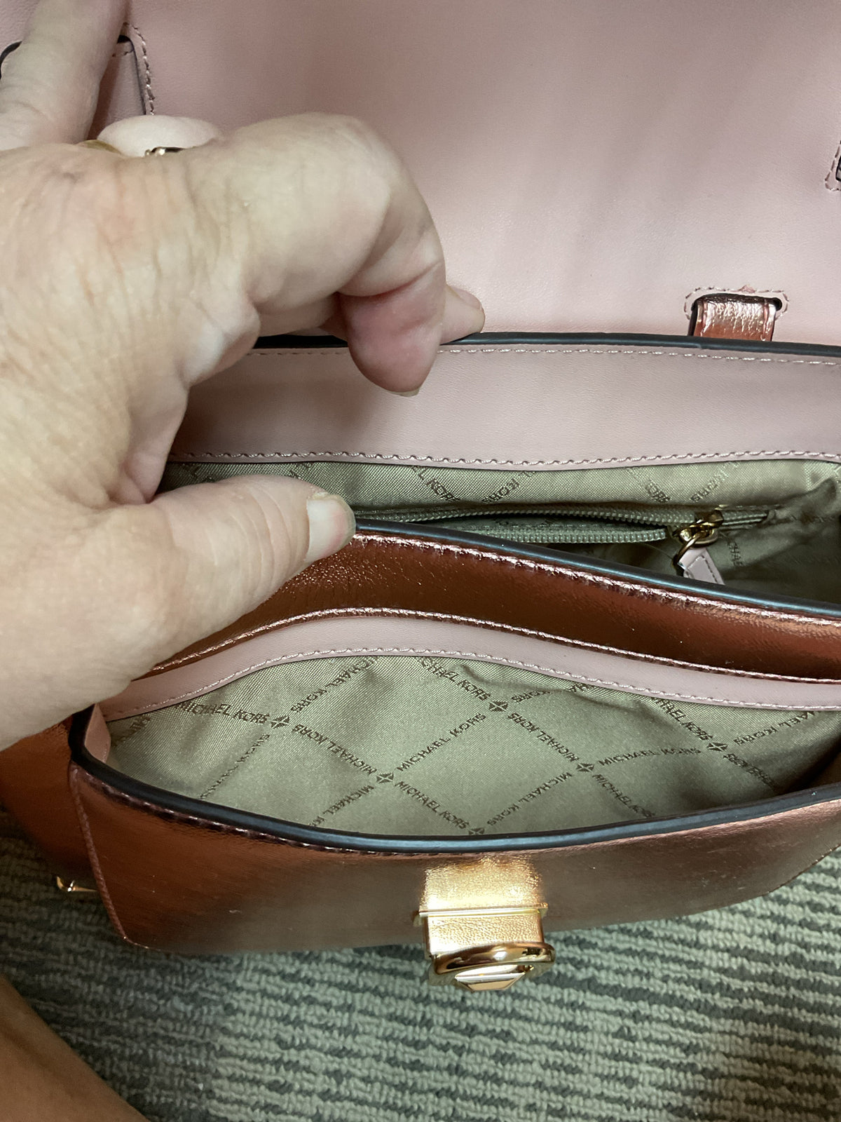 Michael Kors Purse primrose Manhattan NWT crossbody satchel