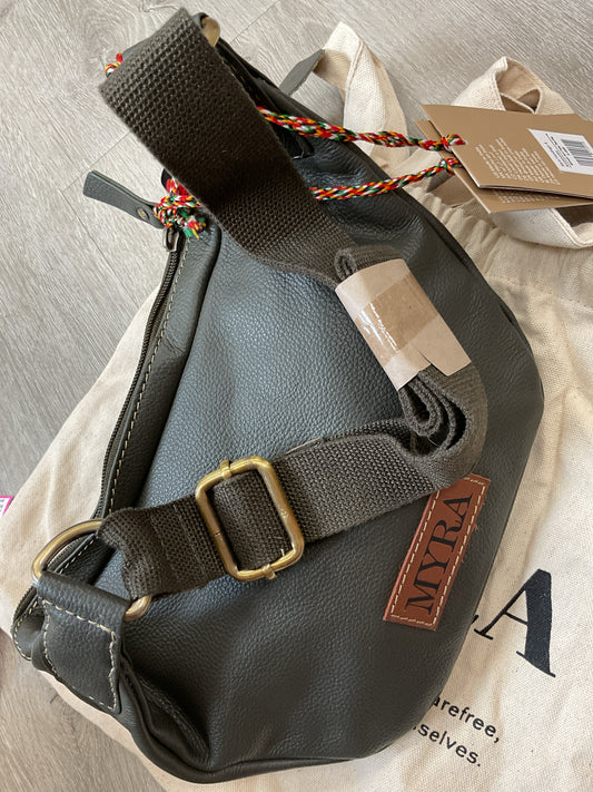 Myra Purse Midnight Herd Fanny Pack Bag NWT steer with sunflower